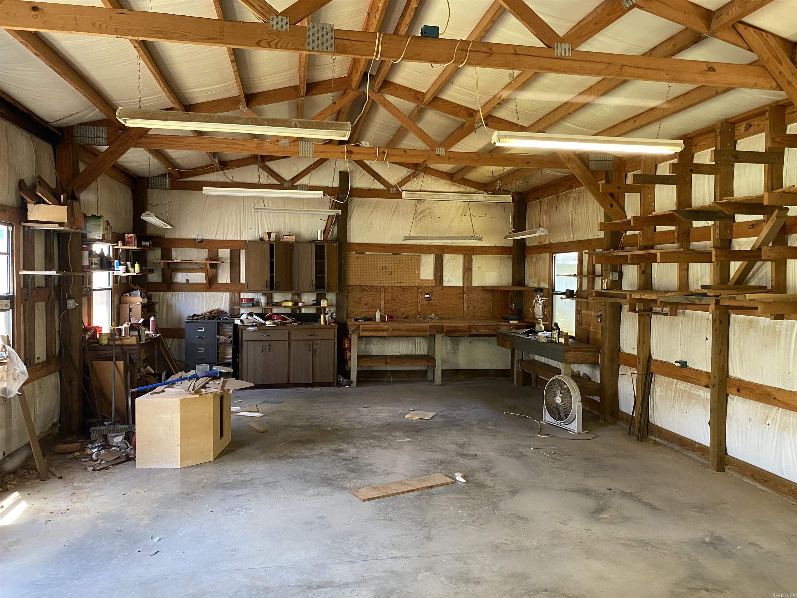 54  Moreland  Greers Ferry, AR