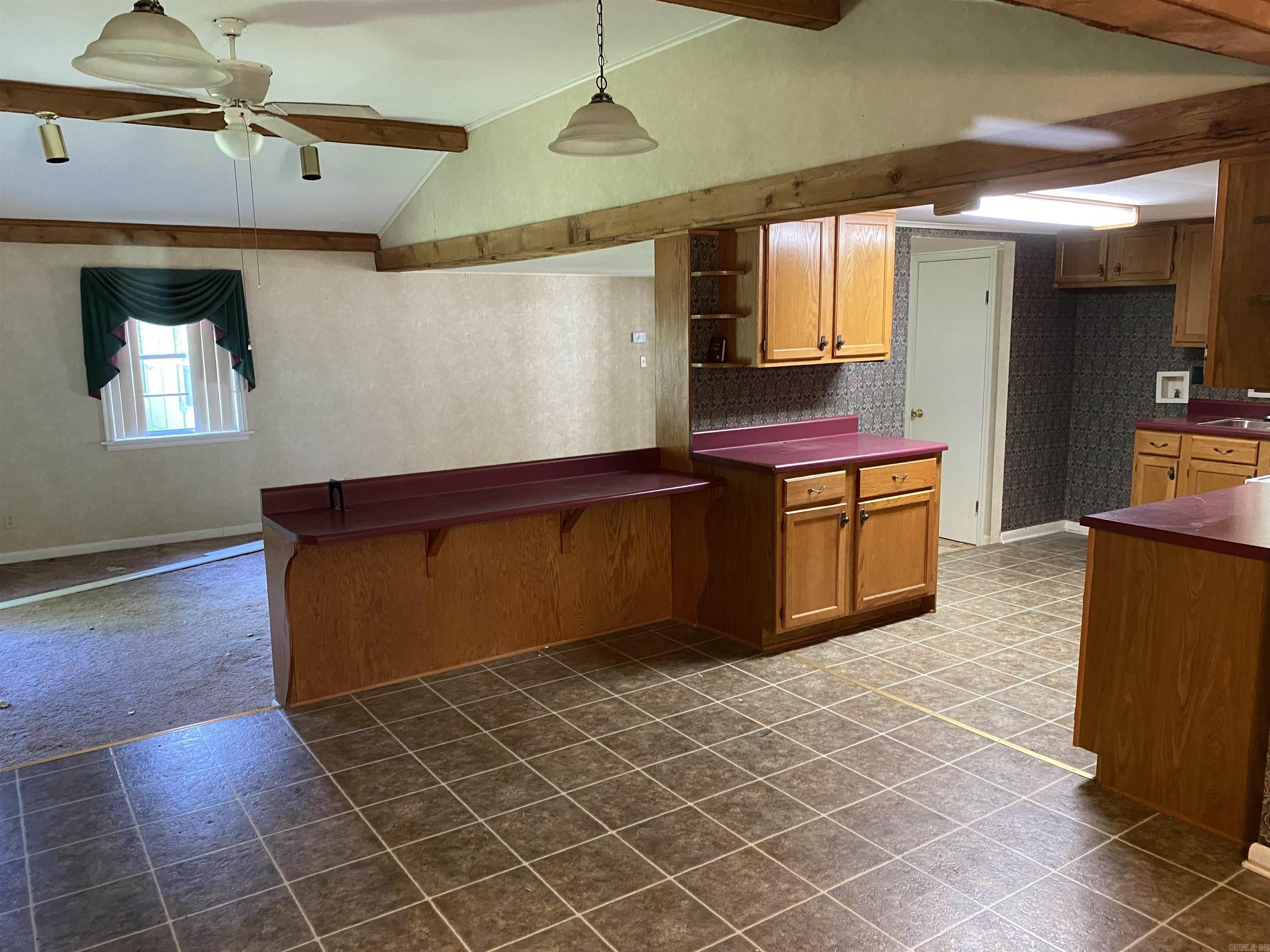 54  Moreland  Greers Ferry, AR