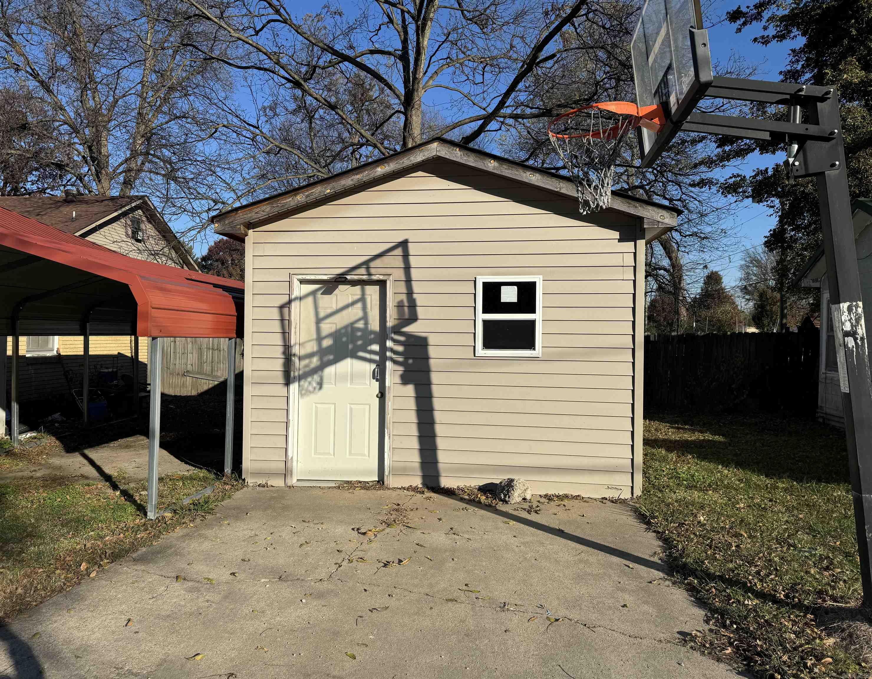 312 S Lake  Blytheville, AR
