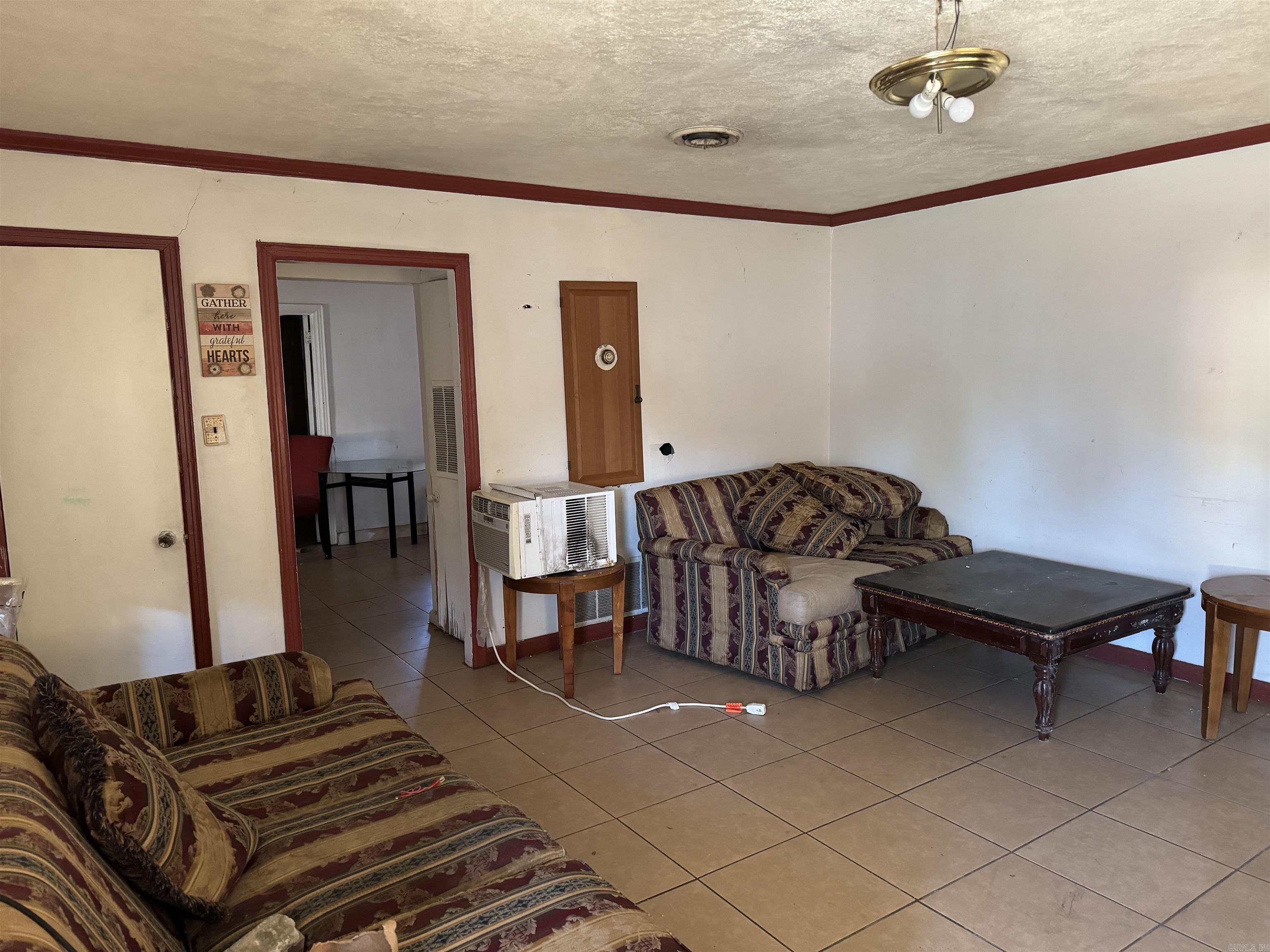 312 S Lake  Blytheville, AR