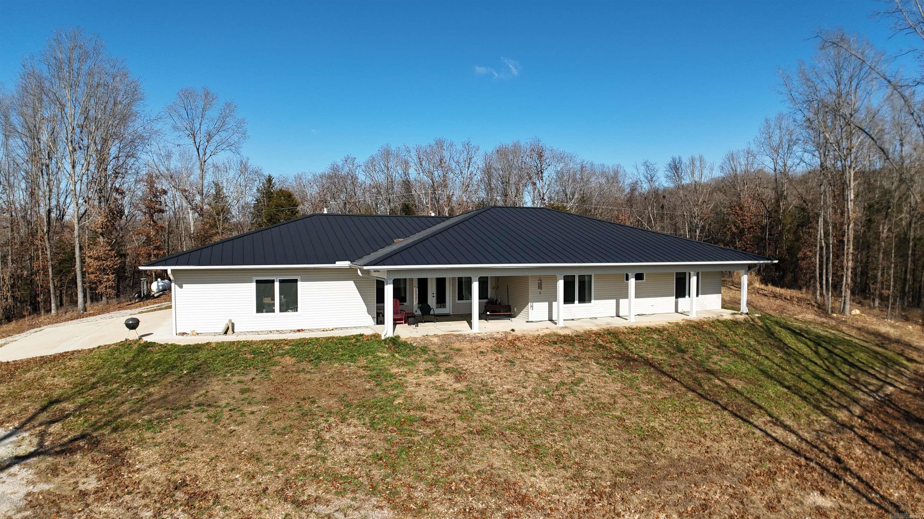 146  Nichols  Yellville, AR