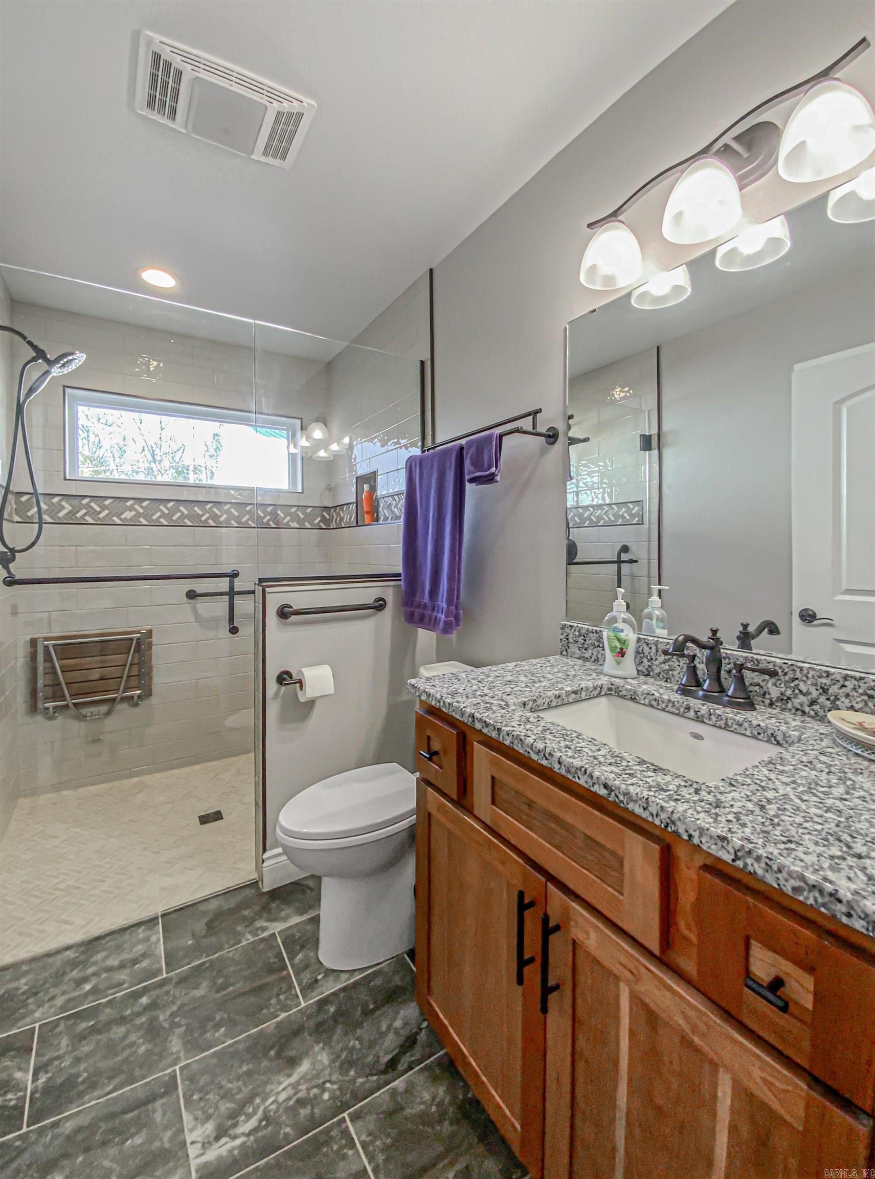 146  Nichols  Yellville, AR
