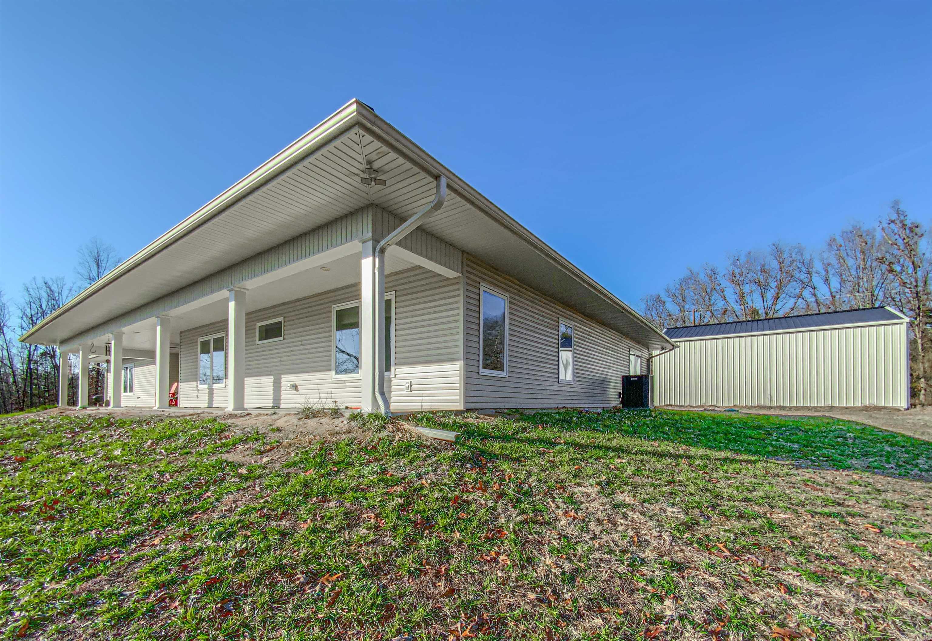 146  Nichols  Yellville, AR