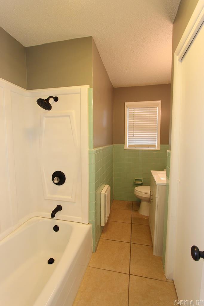 327  Angus  Conway, AR