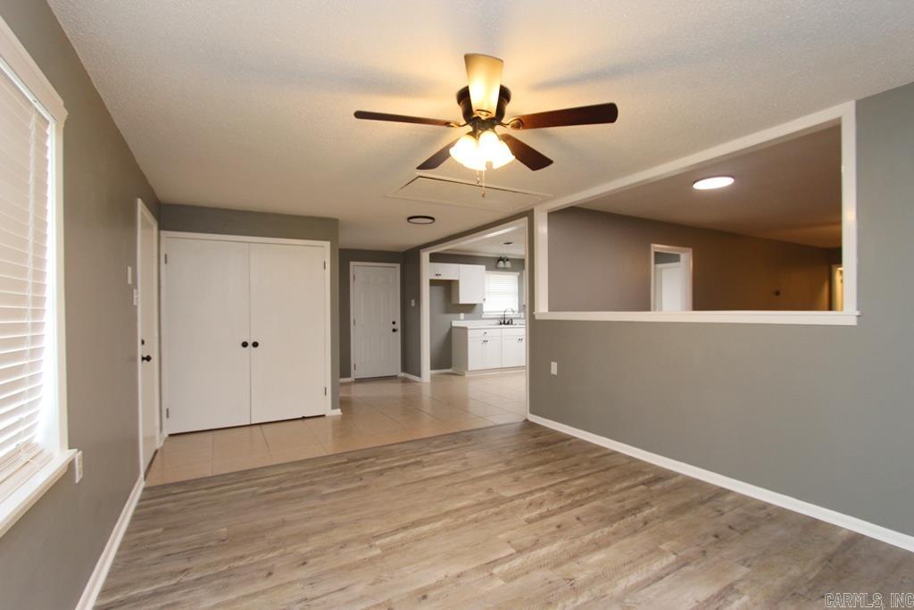 327  Angus  Conway, AR