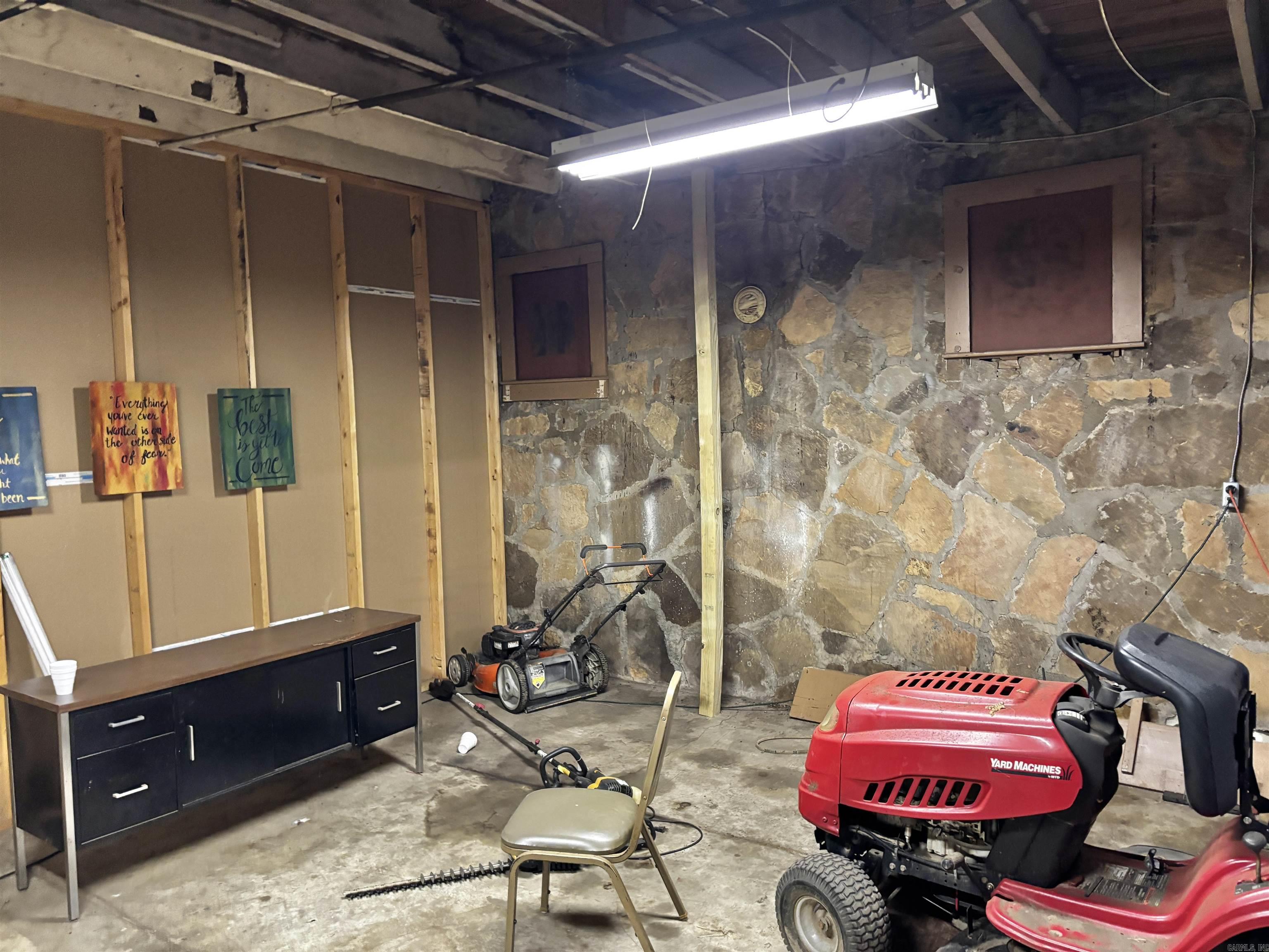 319 N Moose  Morrilton, AR