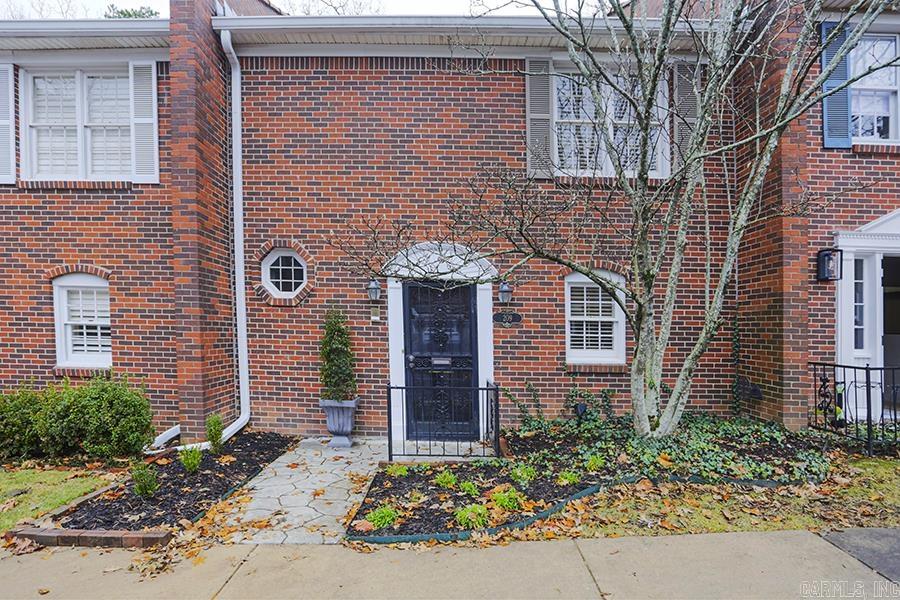 209  Cambridge Place  Little Rock, AR