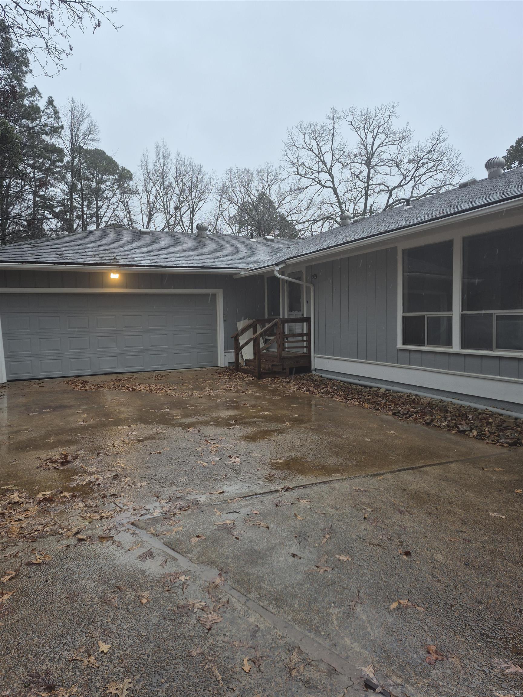 211 Pine Knot Road Fairfield Bay, AR 72088-0000