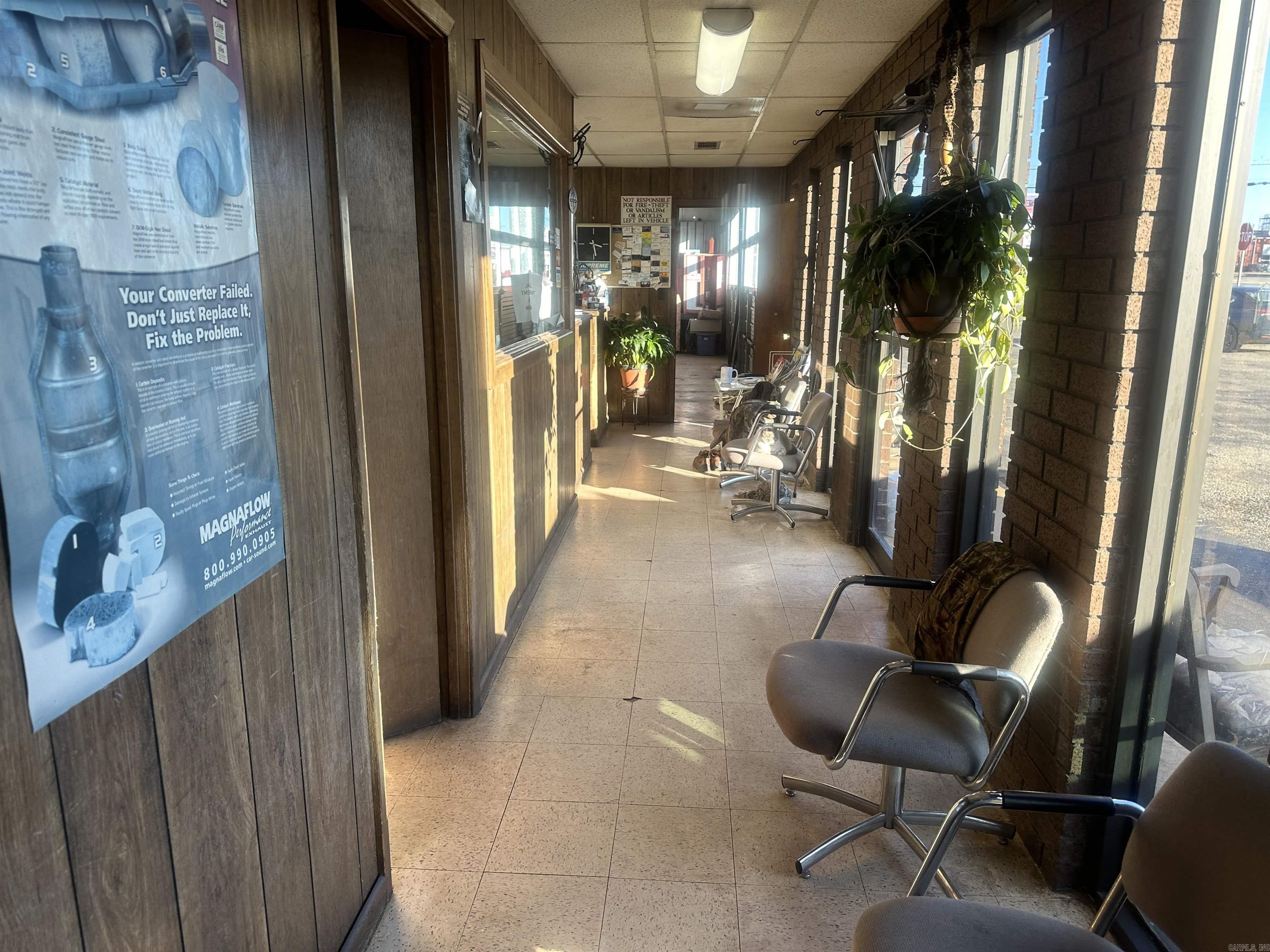 619 E Main  Russellville, AR