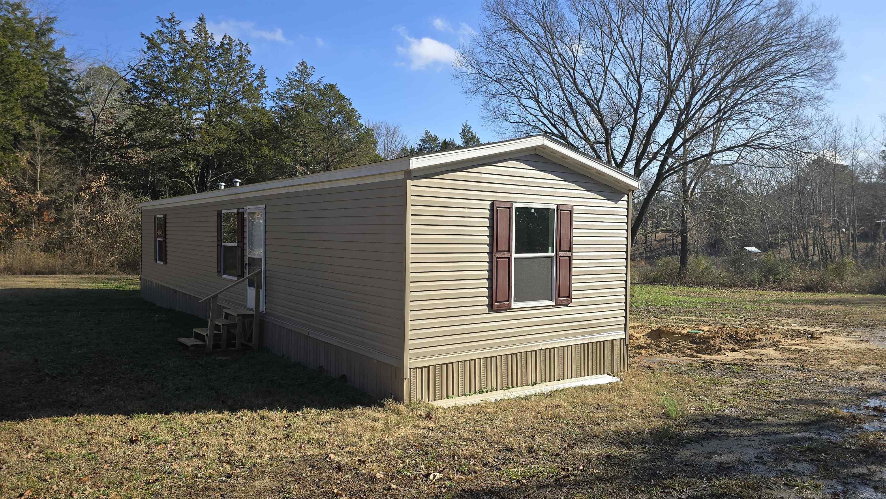39  Lakeshore  Sidney, AR