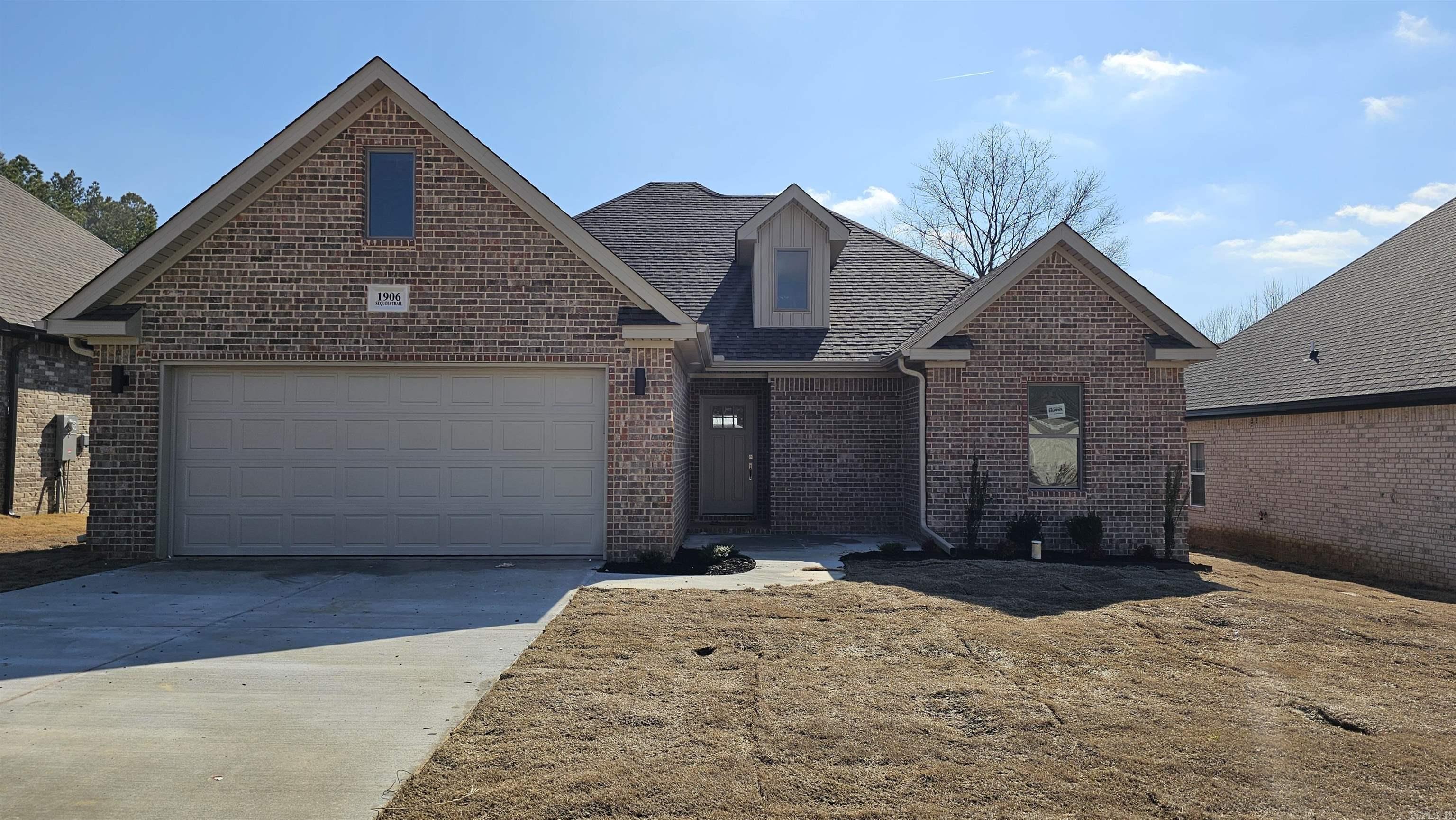 1906  Sequoia Trail  Paragould, AR
