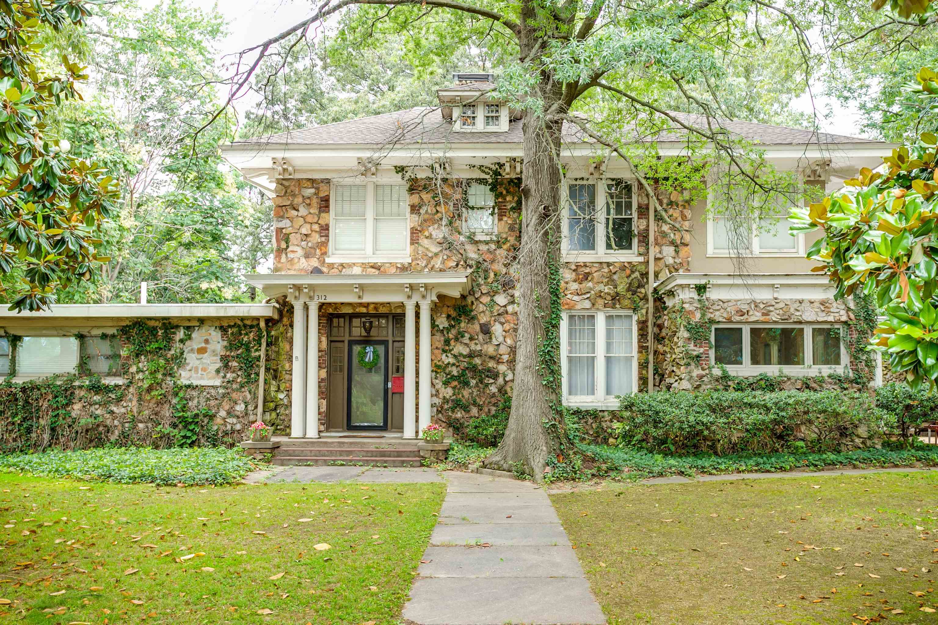 312 E Nettleton Avenue  Jonesboro, AR