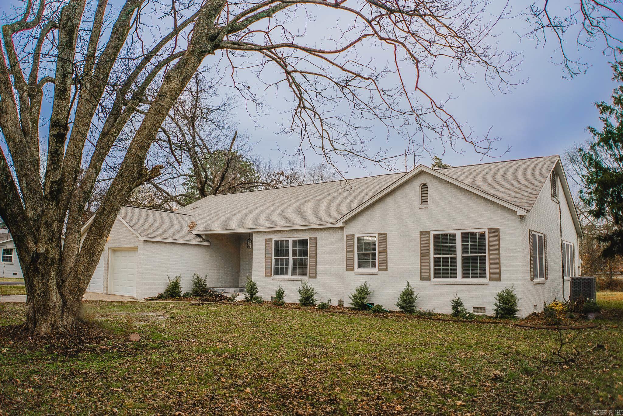 6  Wolfe  McGehee, AR