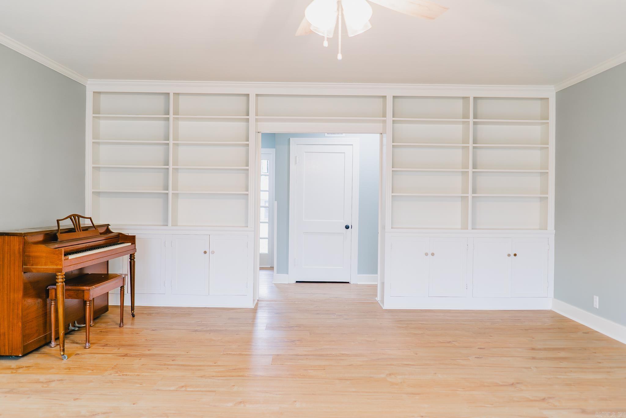 6  Wolfe  McGehee, AR