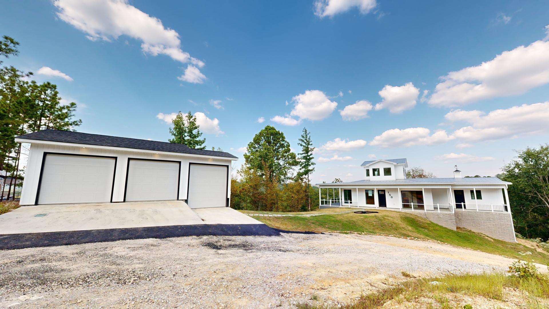 156  Waterfront  Hot Springs, AR
