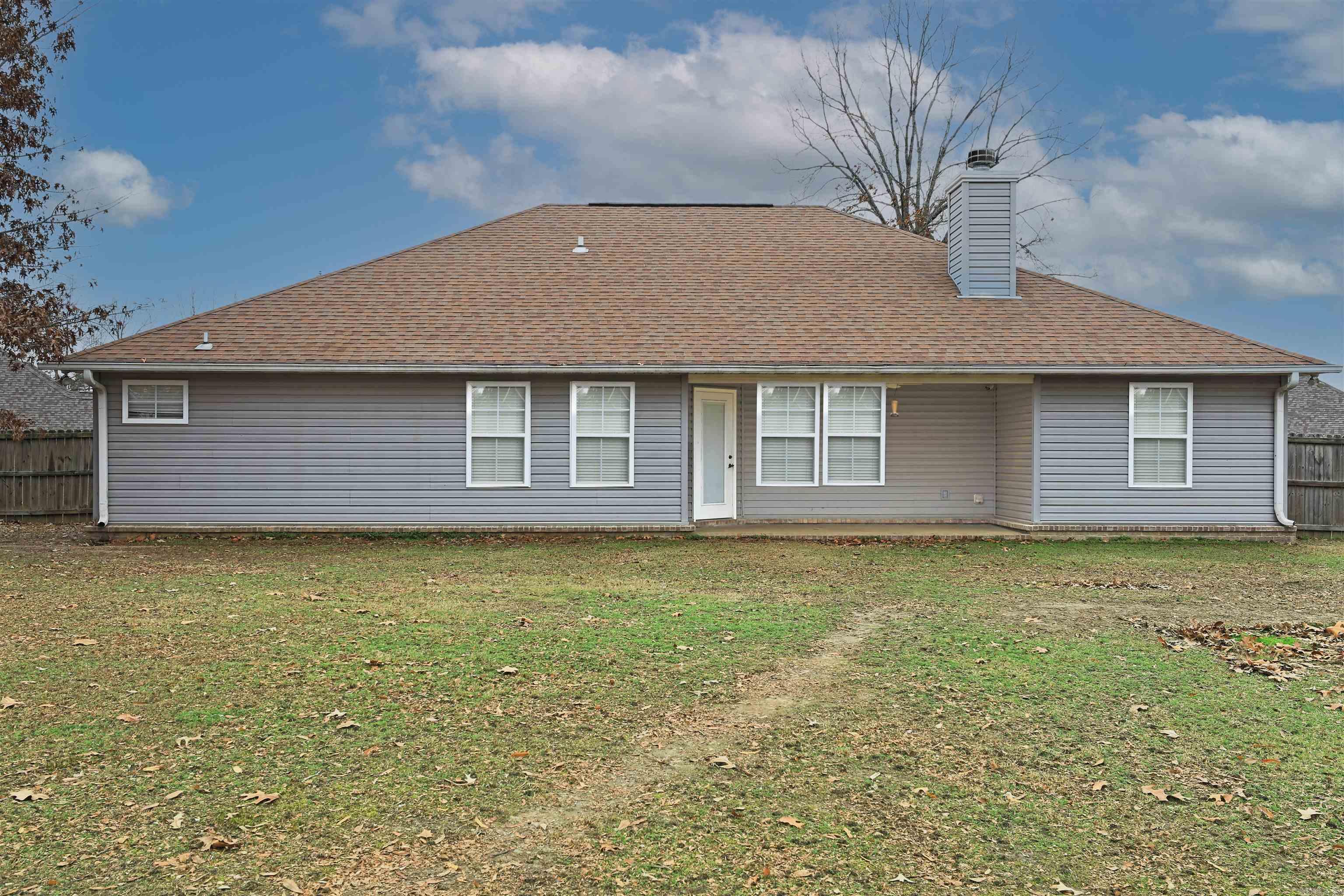 200  Abby  Sheridan, AR