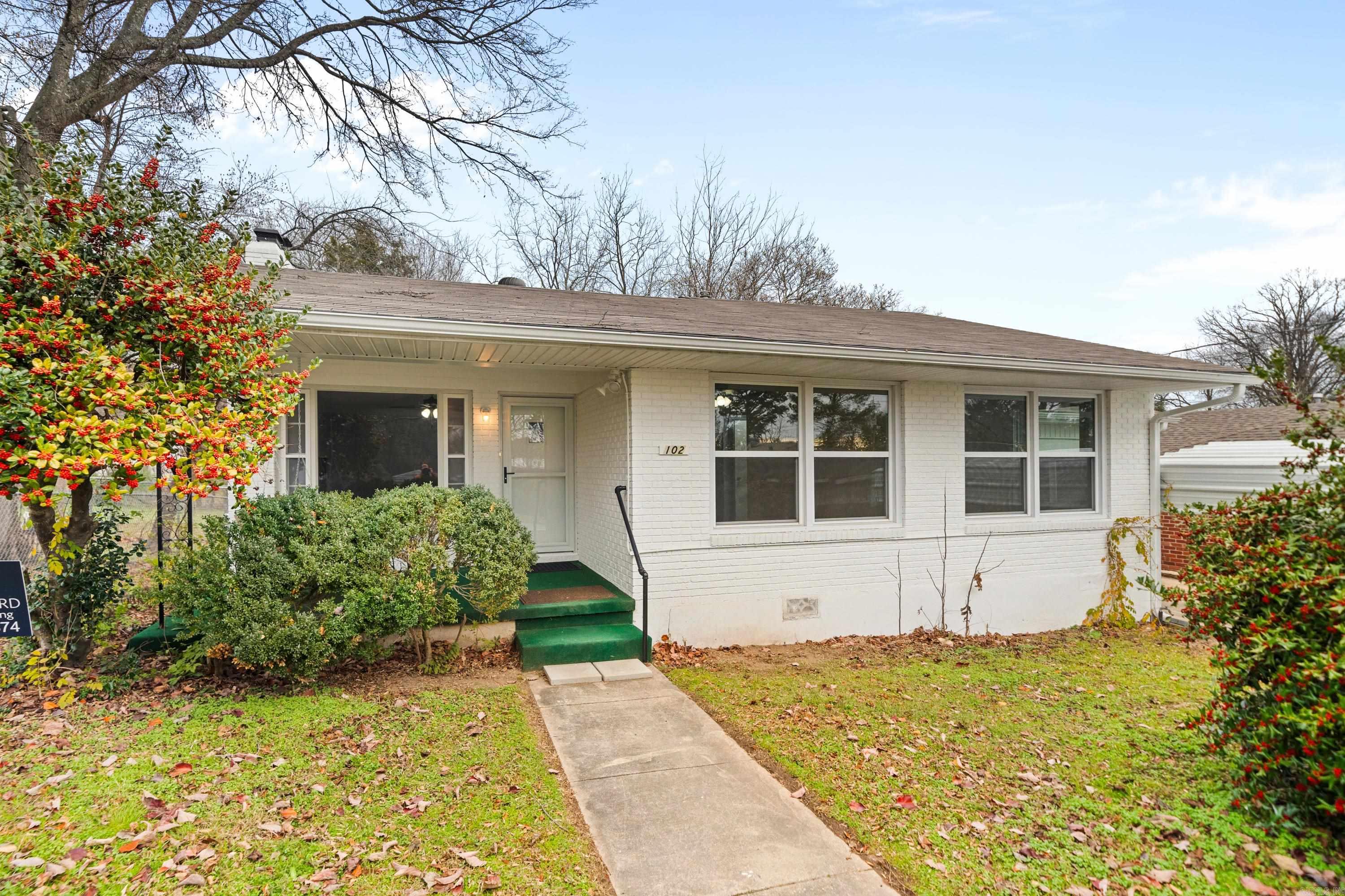 102  BURROUGHS  Hot Springs, AR