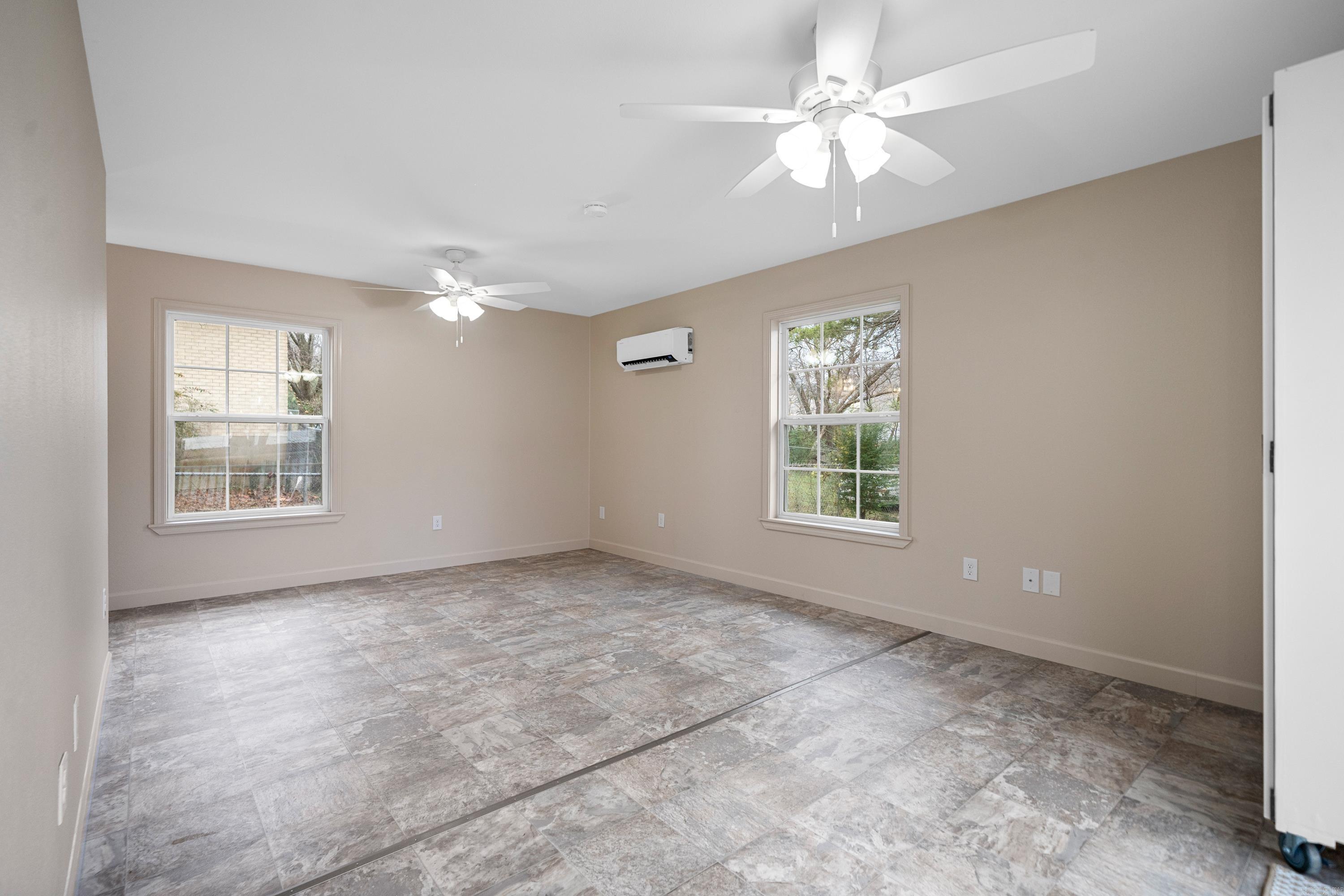 102  BURROUGHS  Hot Springs, AR