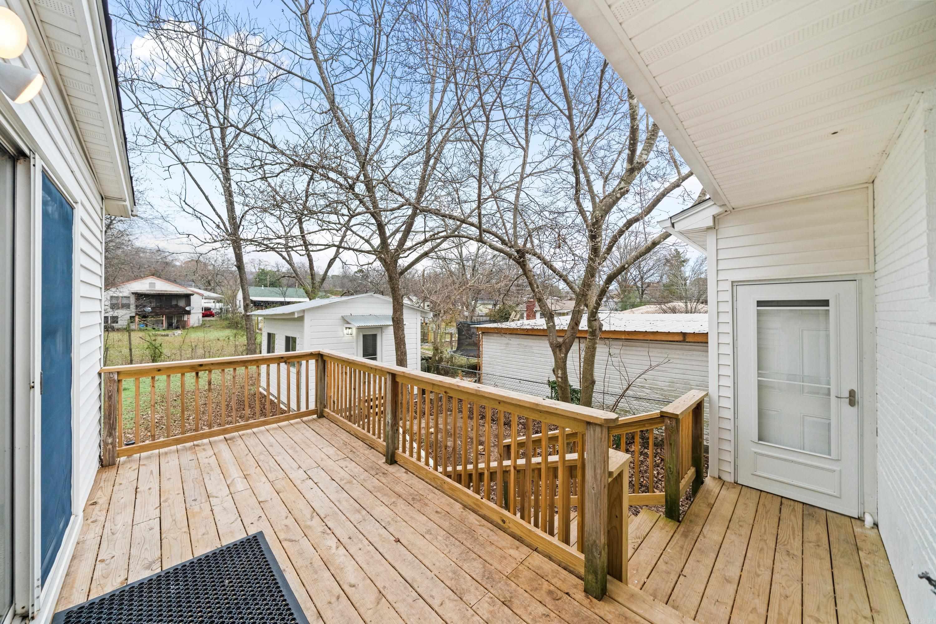 102  BURROUGHS  Hot Springs, AR