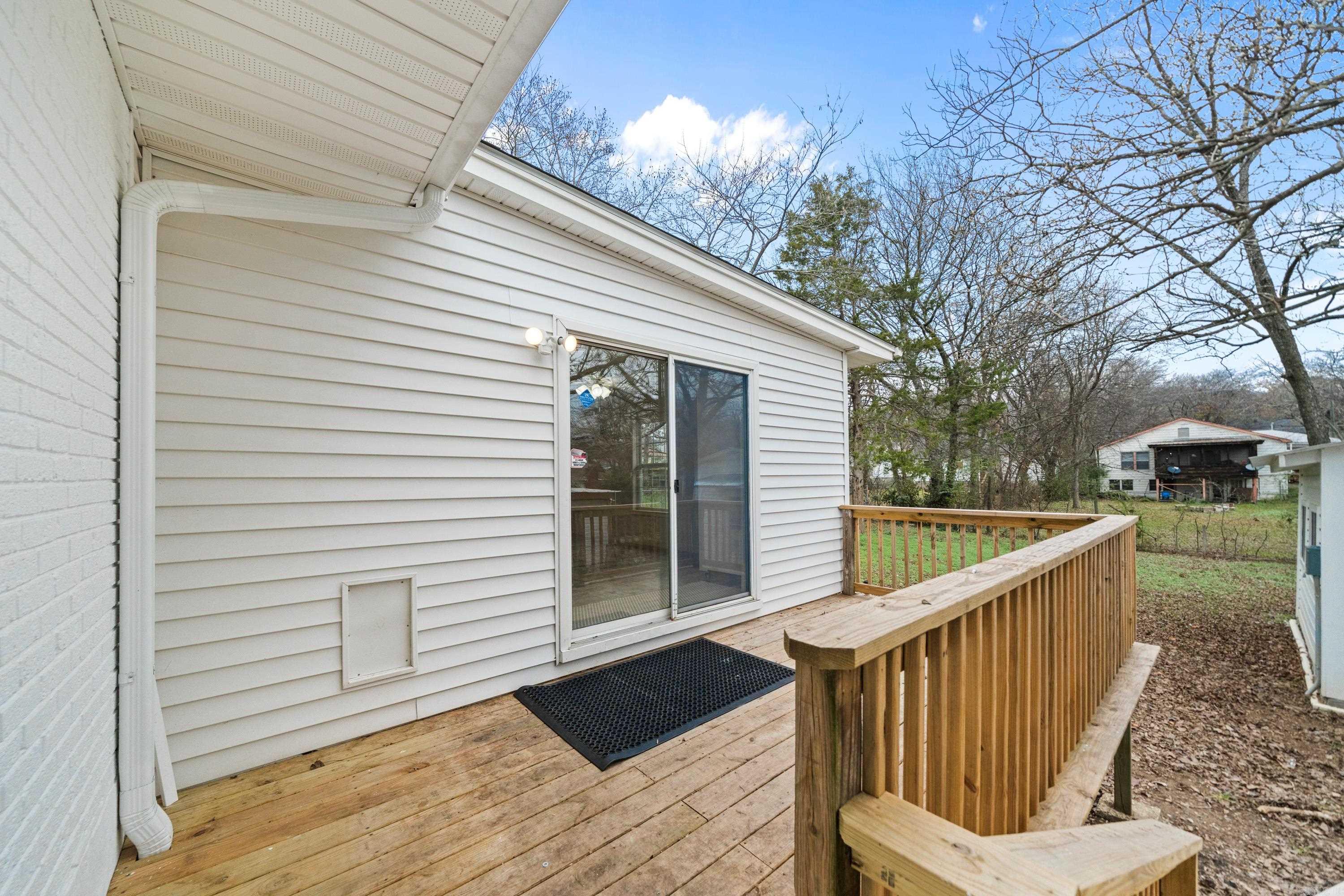 102  BURROUGHS  Hot Springs, AR