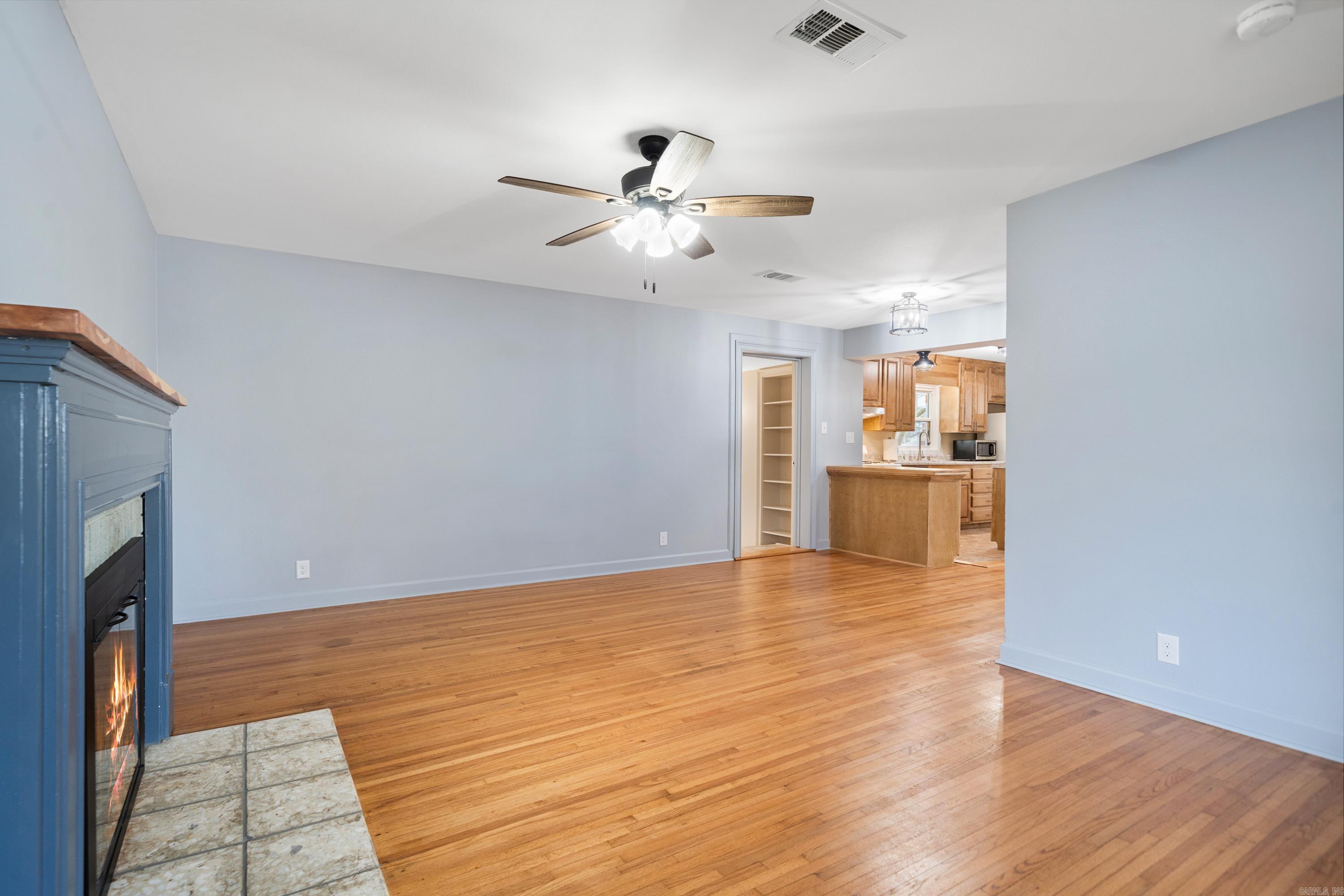 102  BURROUGHS  Hot Springs, AR