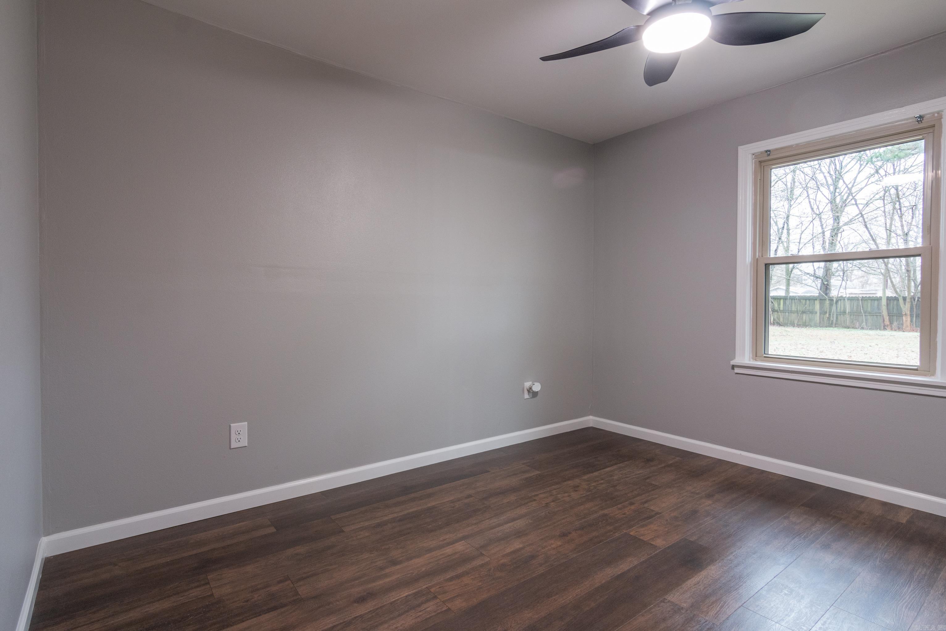 703 N Charles  Searcy, AR