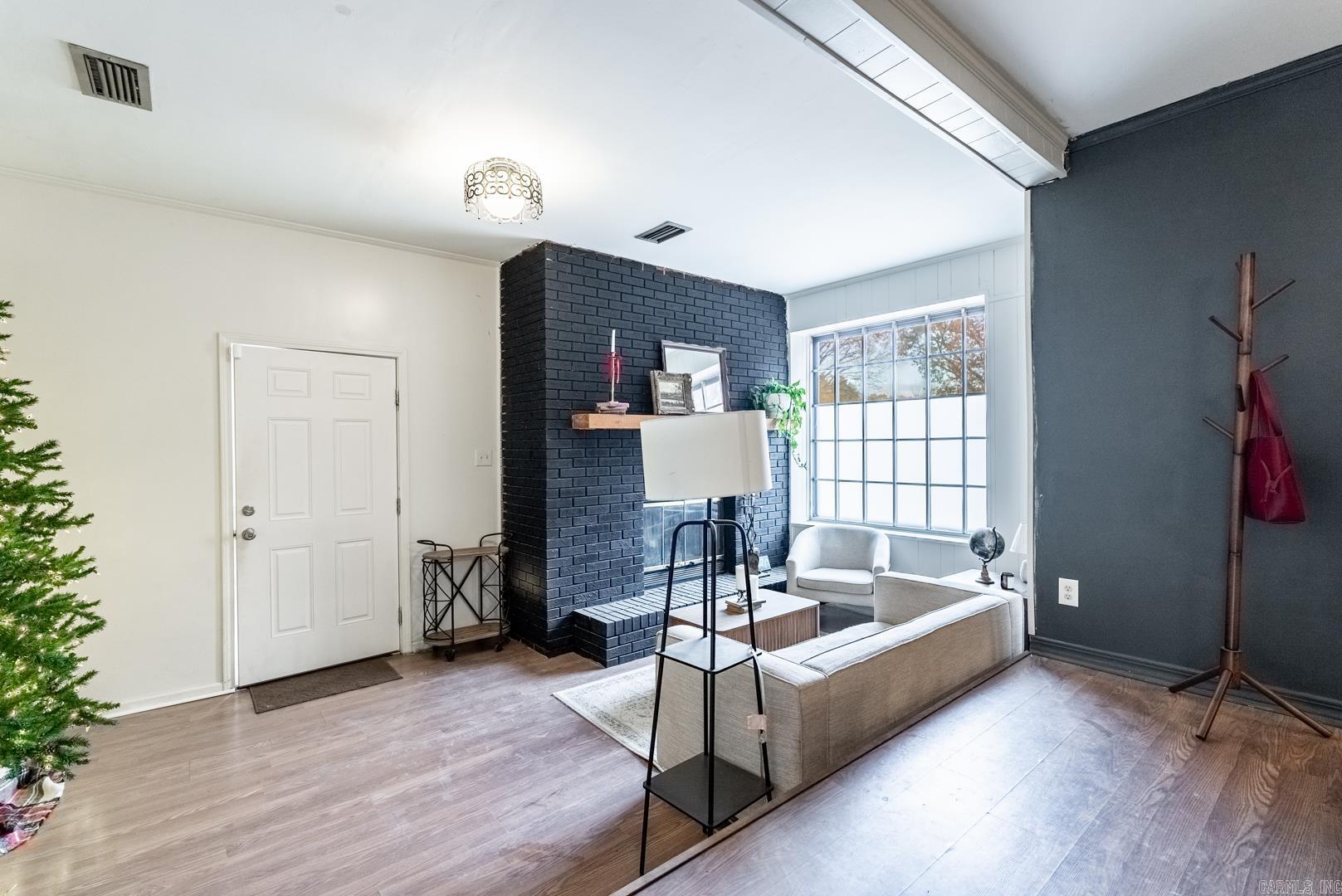 31  Allyson  Little Rock, AR