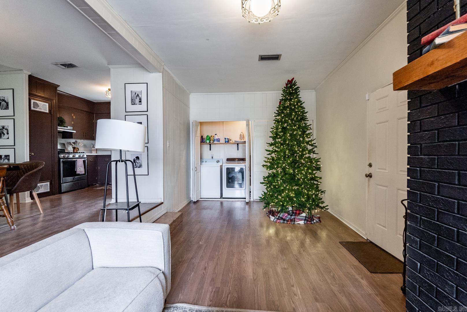 31  Allyson  Little Rock, AR