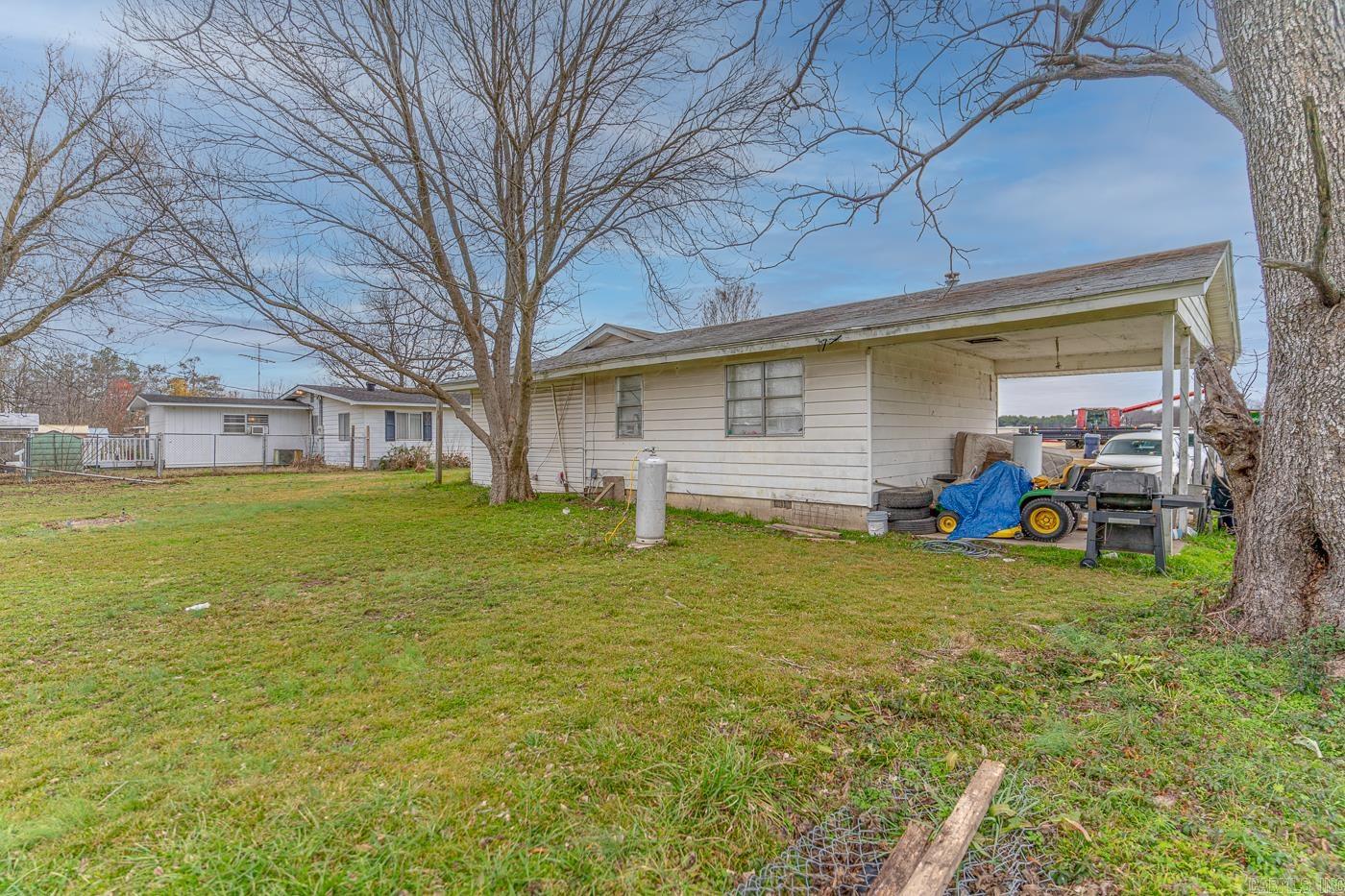 2328 N Main St  Brinkley, AR