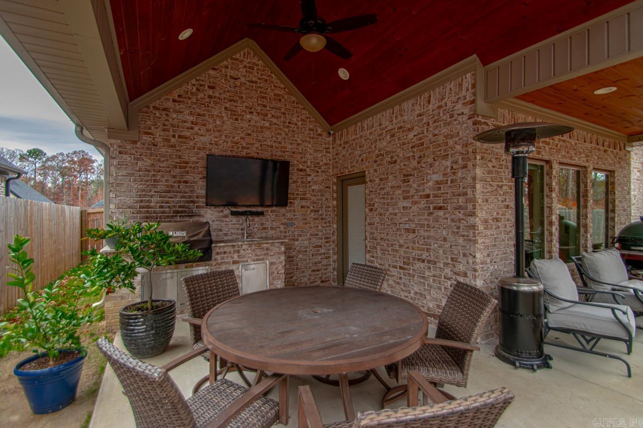 2614  Hurricane Gardens  Bryant, AR