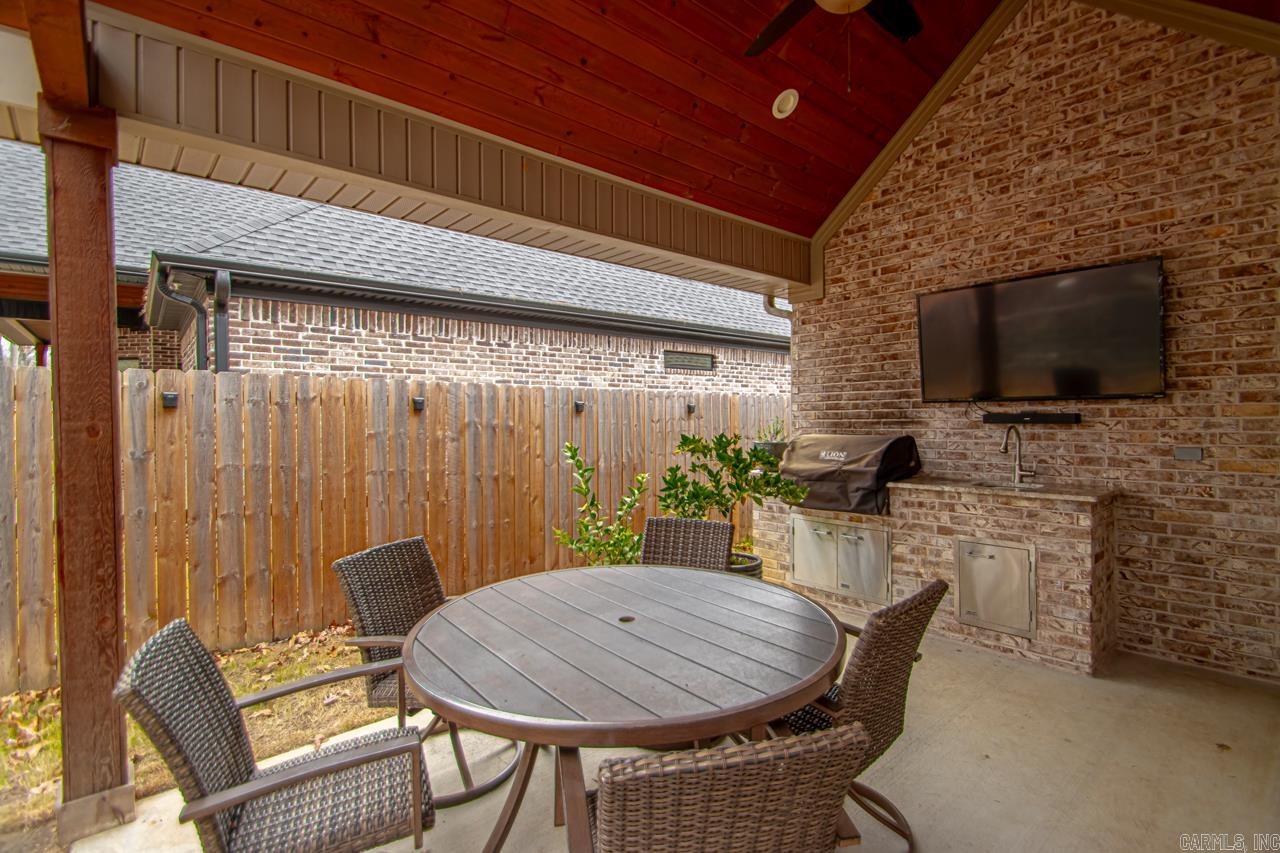 2614  Hurricane Gardens  Bryant, AR