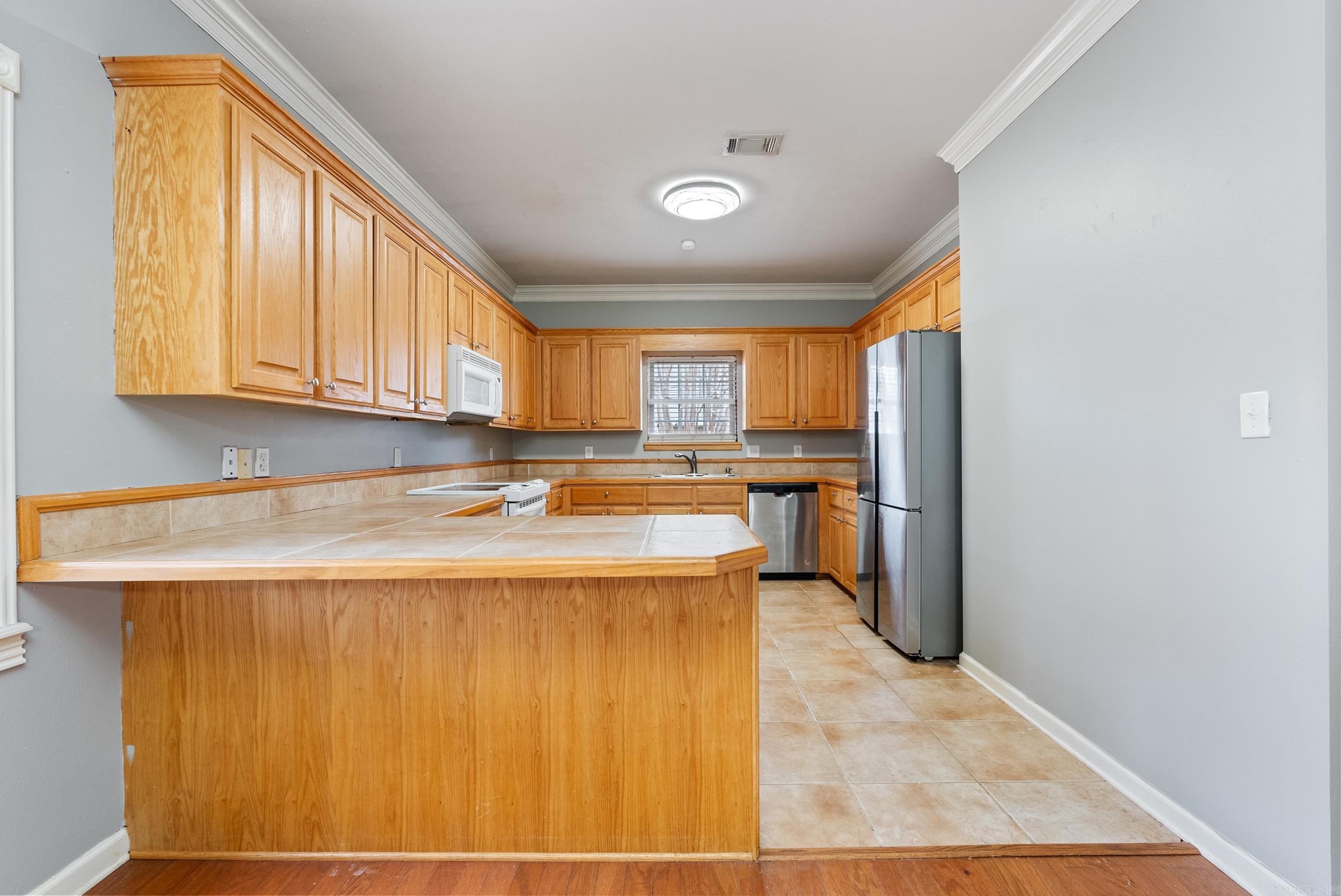 32  North Hills  Greenbrier, AR