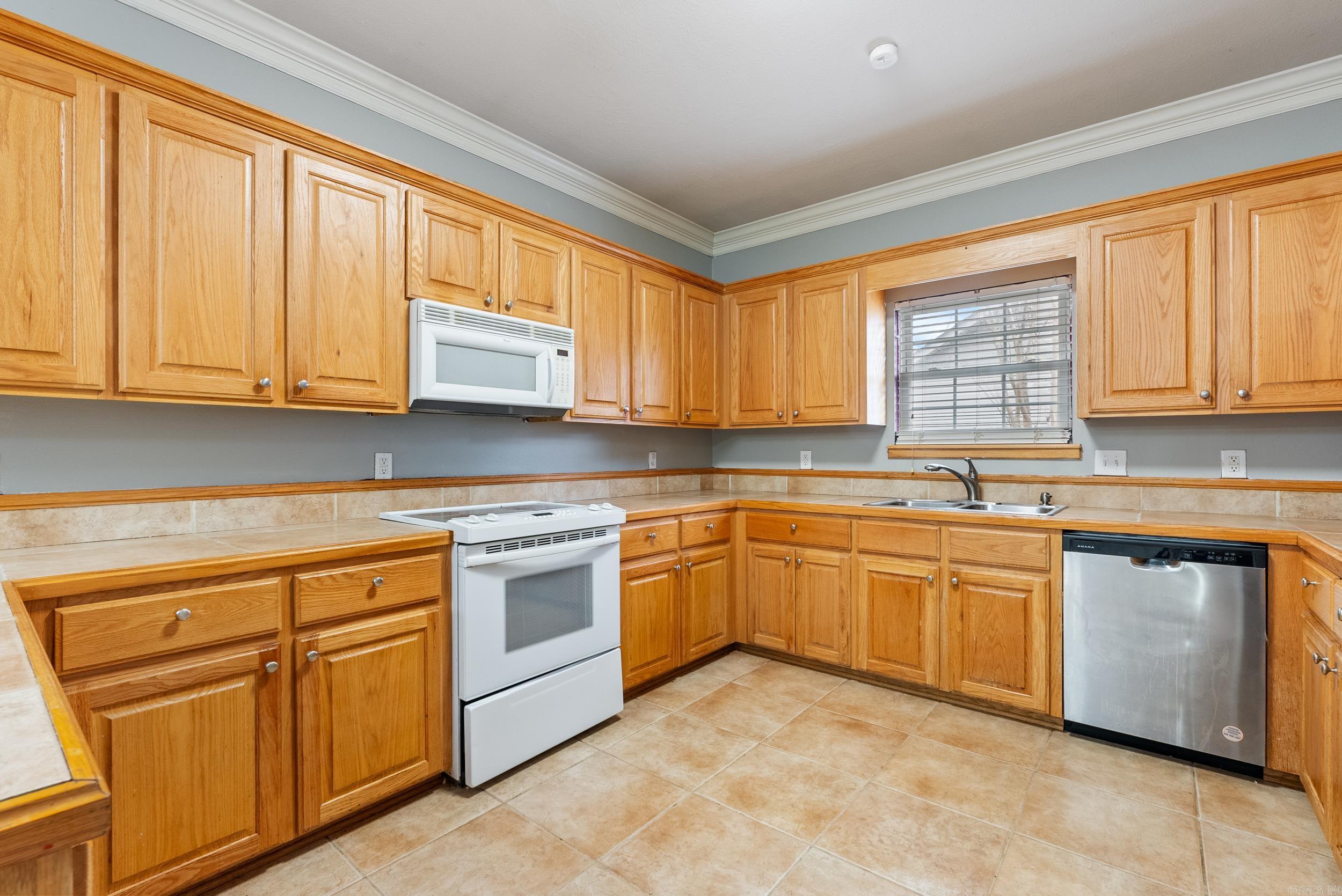 32  North Hills  Greenbrier, AR