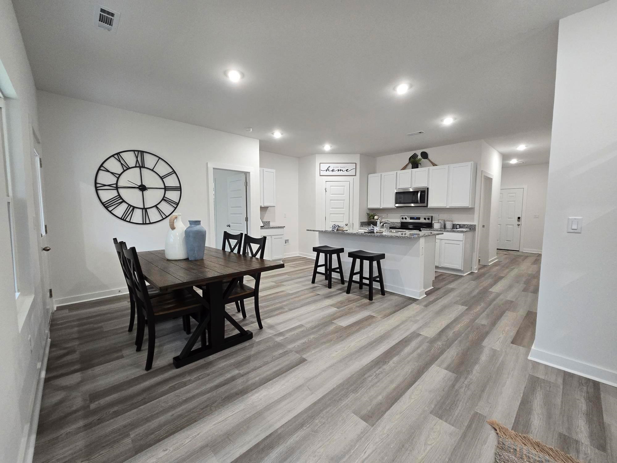 8420  Oxford Valley  Mabelvale, AR