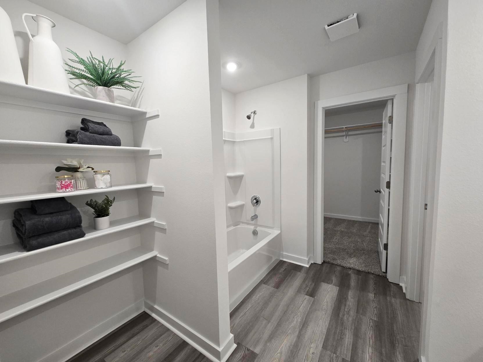 8420  Oxford Valley  Mabelvale, AR
