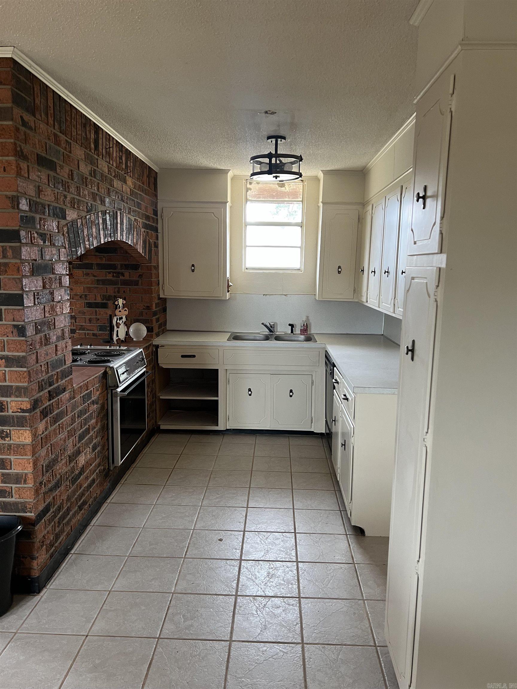 1231  Barranger  Bismarck, AR