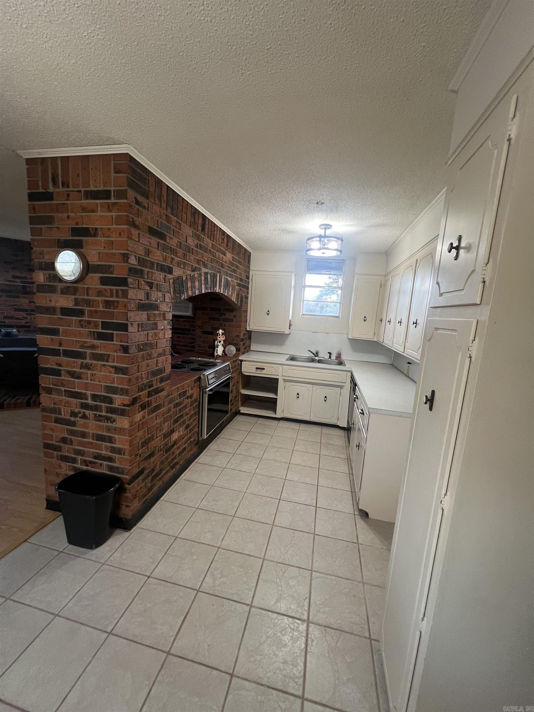 1231  Barranger  Bismarck, AR