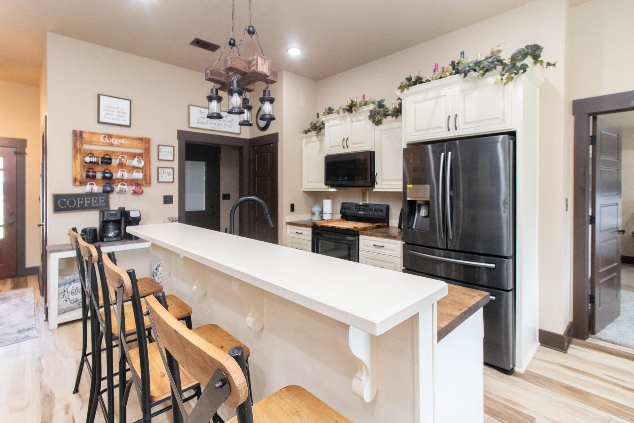 112  Pecan  Lake City, AR