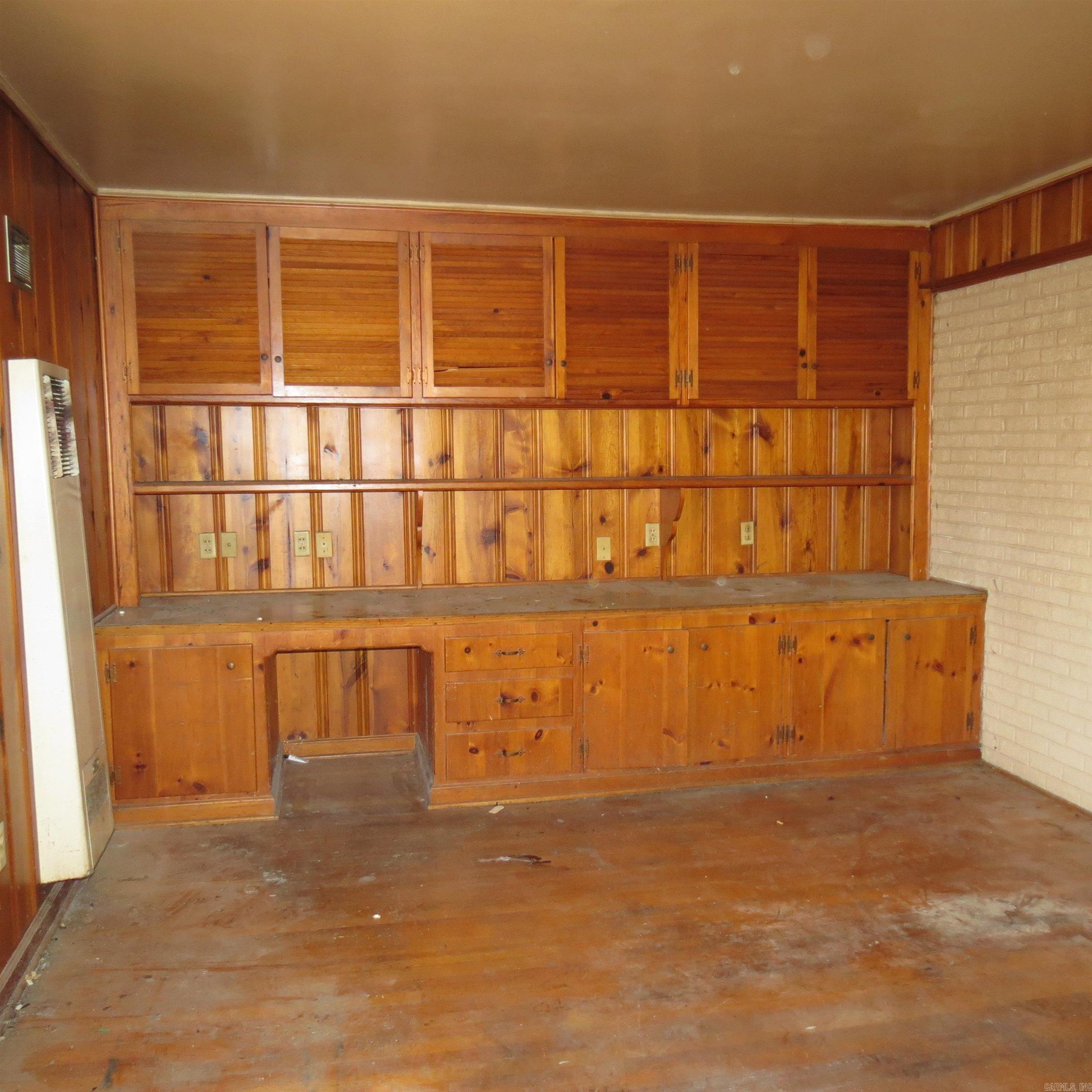1810 W 32  Pine Bluff, AR