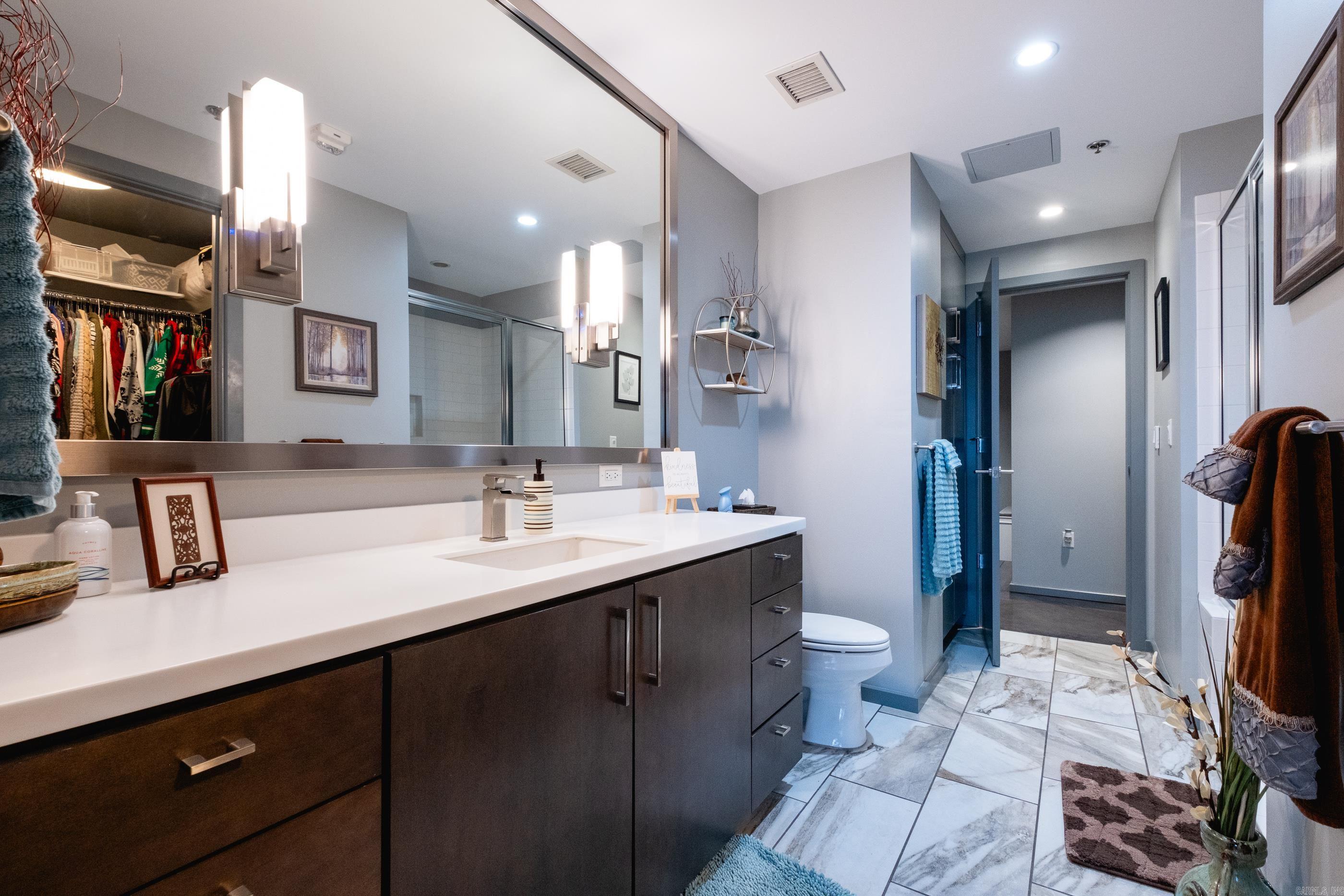 315  Rock   #910  Little Rock, AR