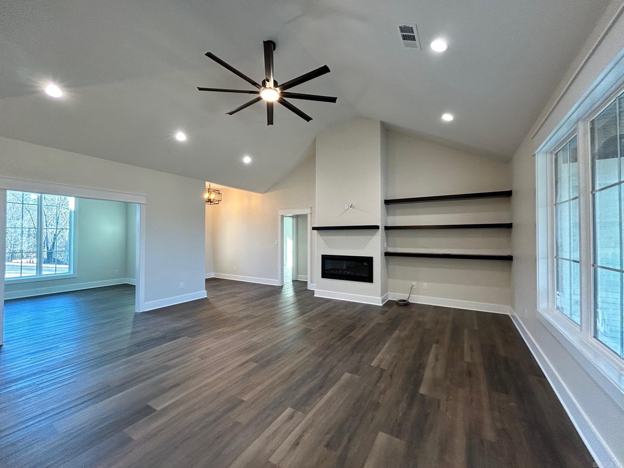 195  Trabecca  Hot Springs, AR