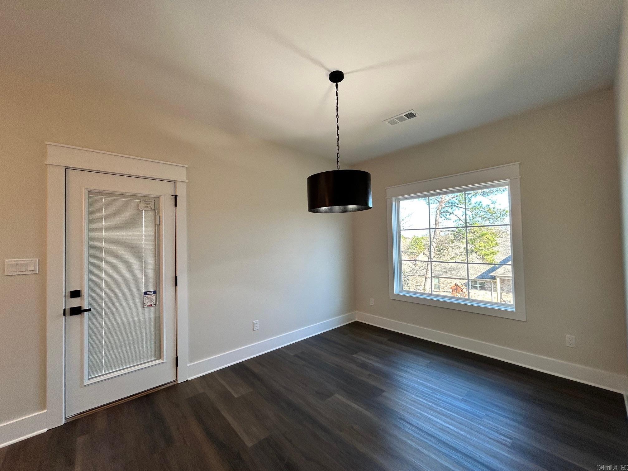 195  Trabecca  Hot Springs, AR