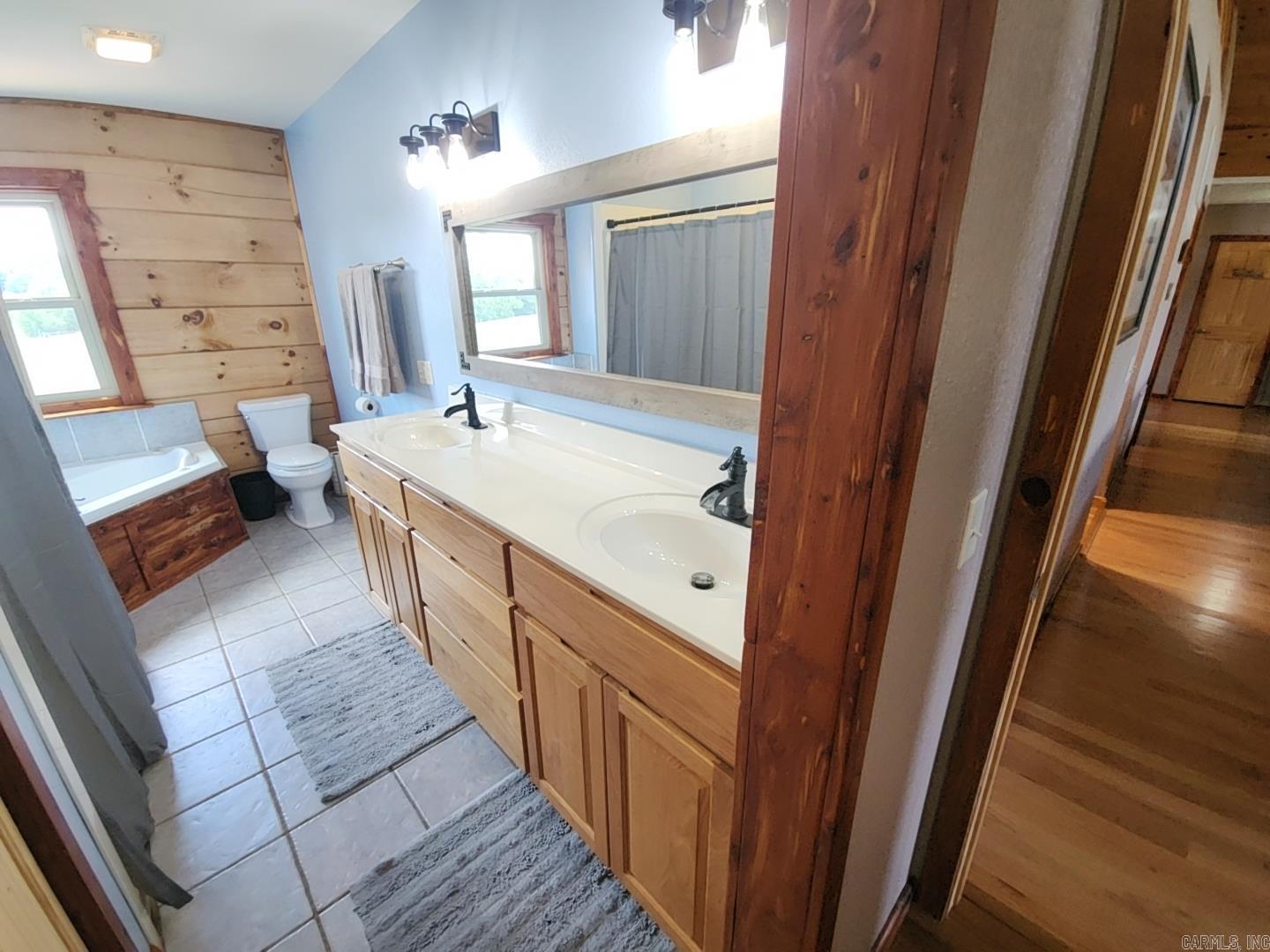 375  Greasy Creek Road  Salem, AR