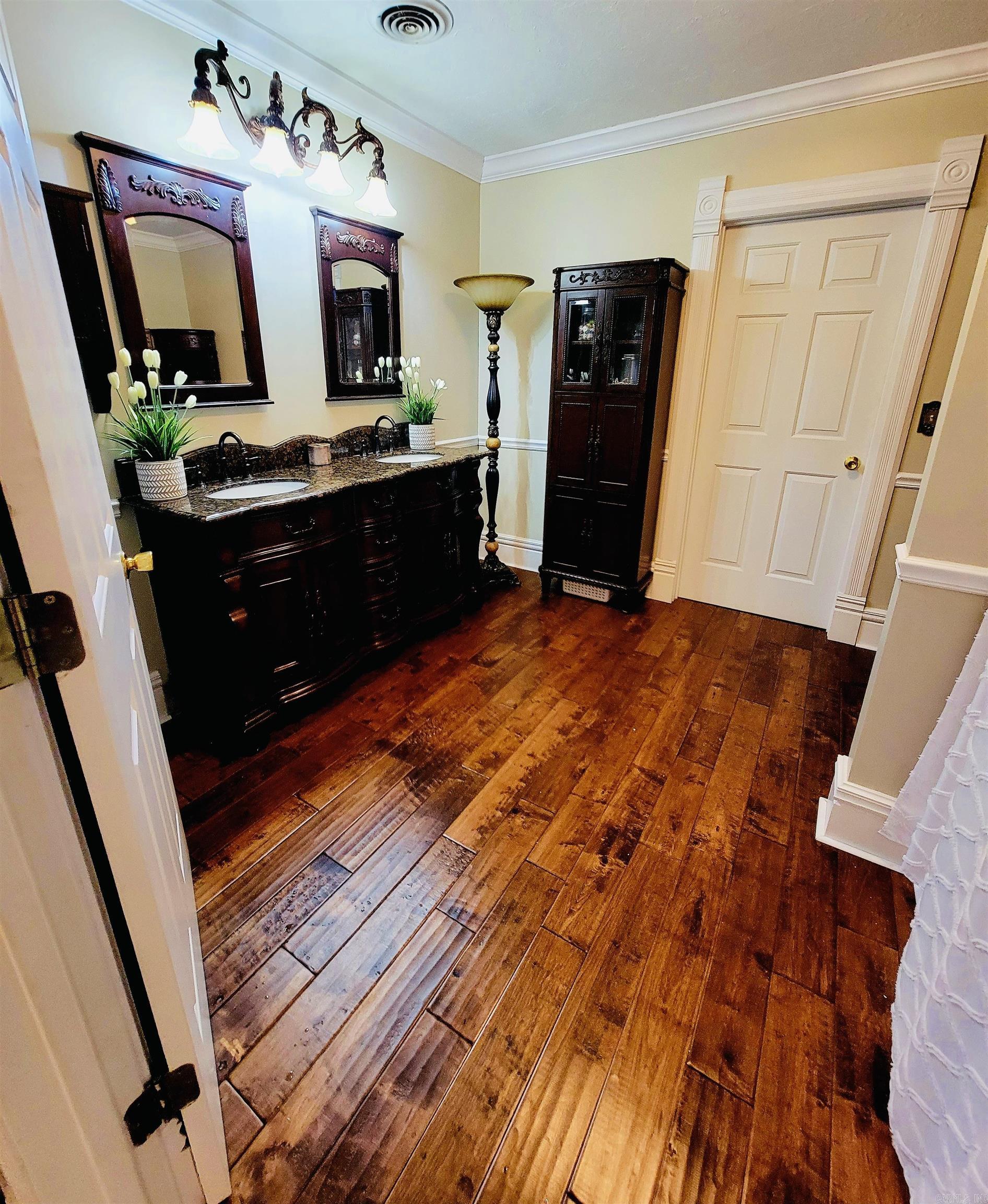 756  Royal Road  Piggott, AR