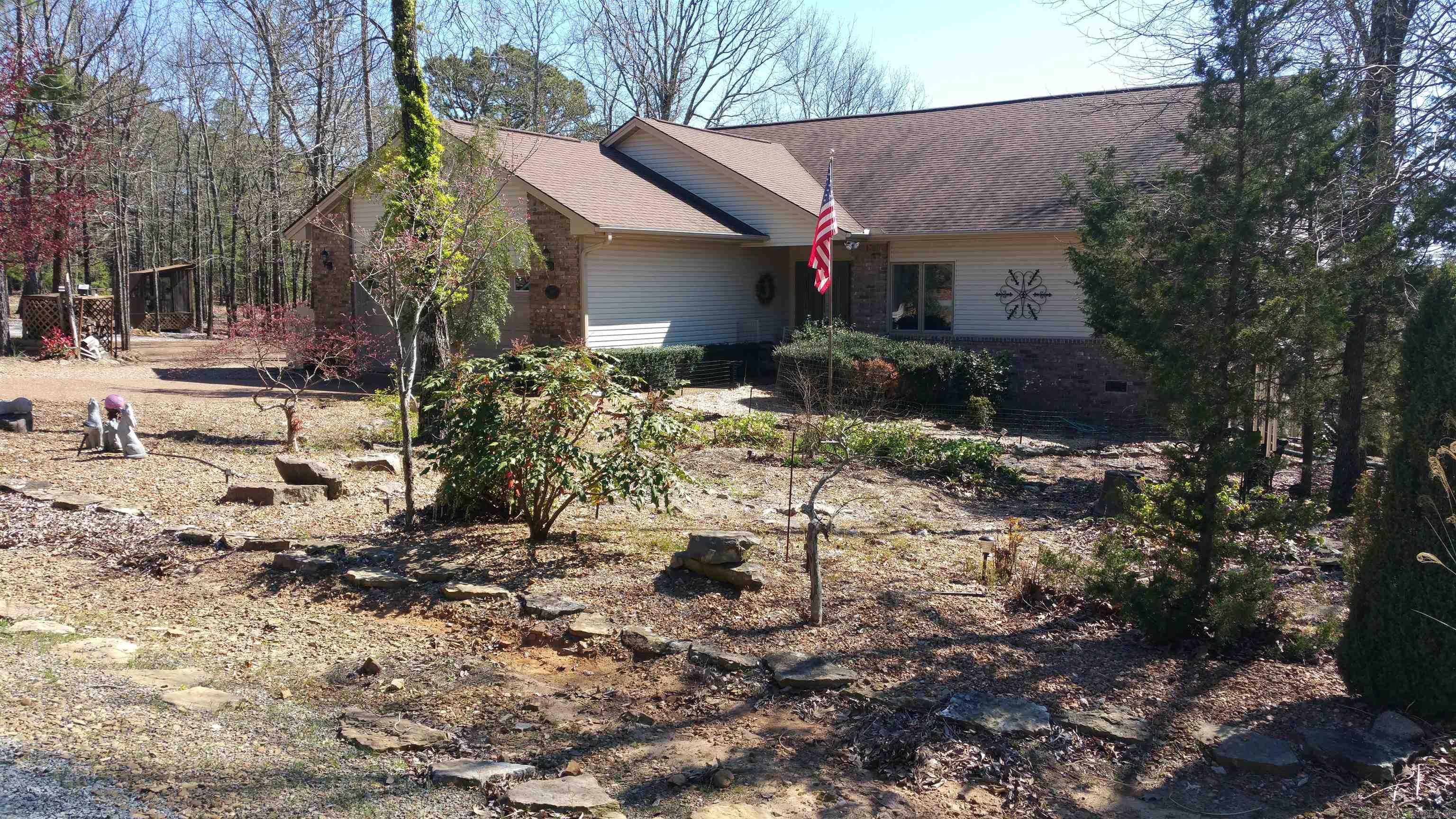 103  Tanglewood Circle  Fairfield Bay, AR