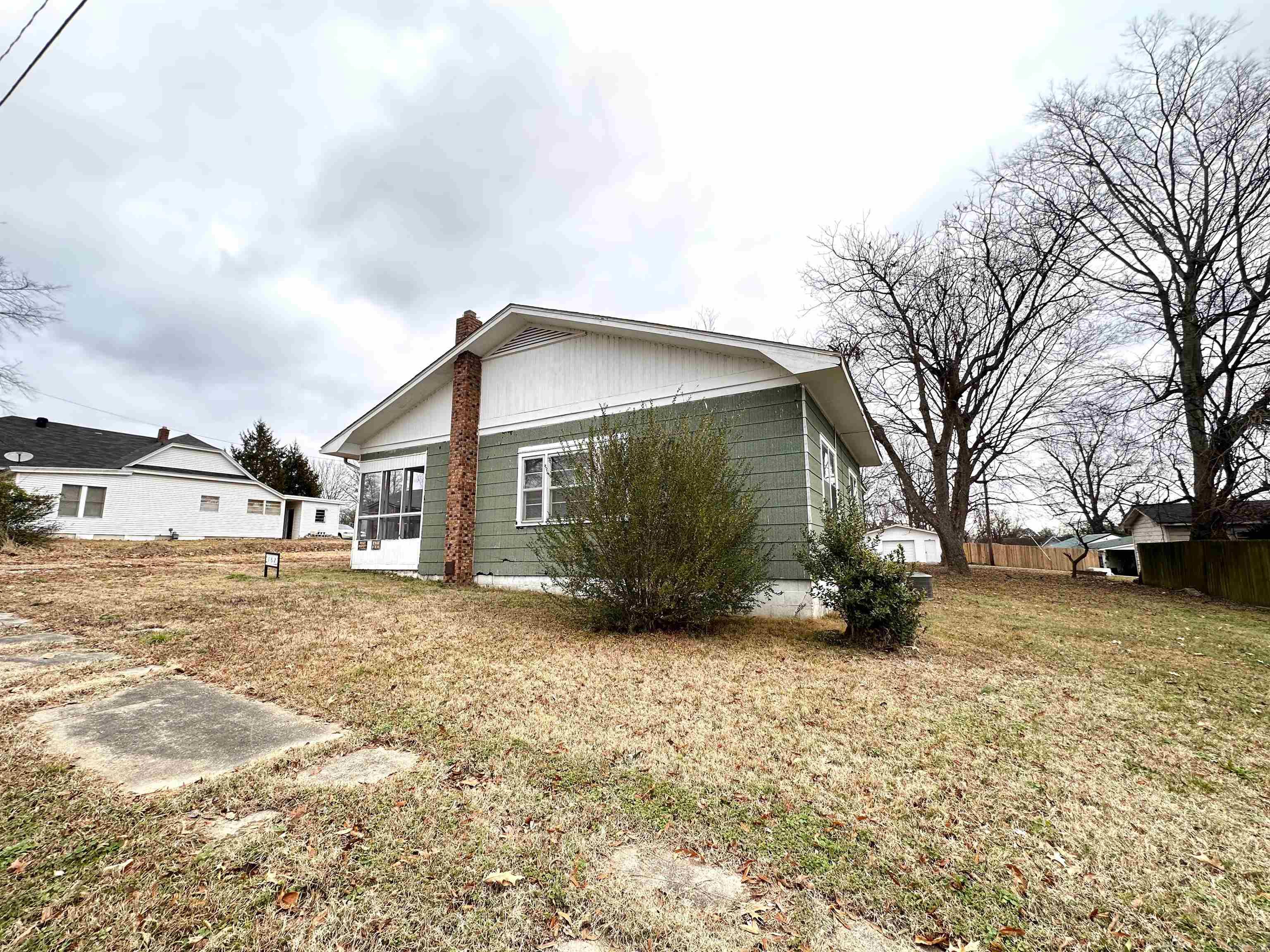 162 S 10th  Piggott, AR