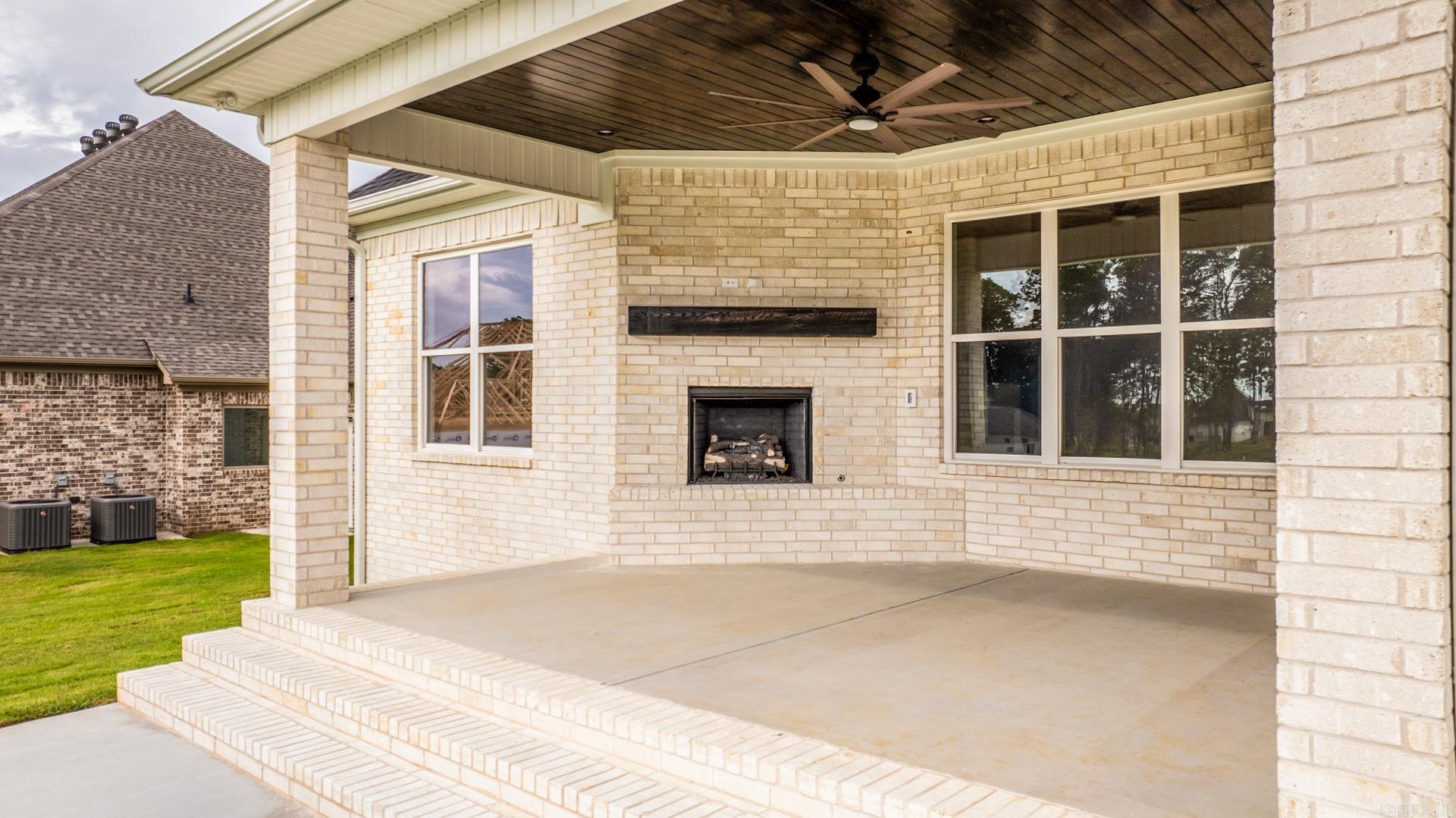1650  Dolphin  Conway, AR