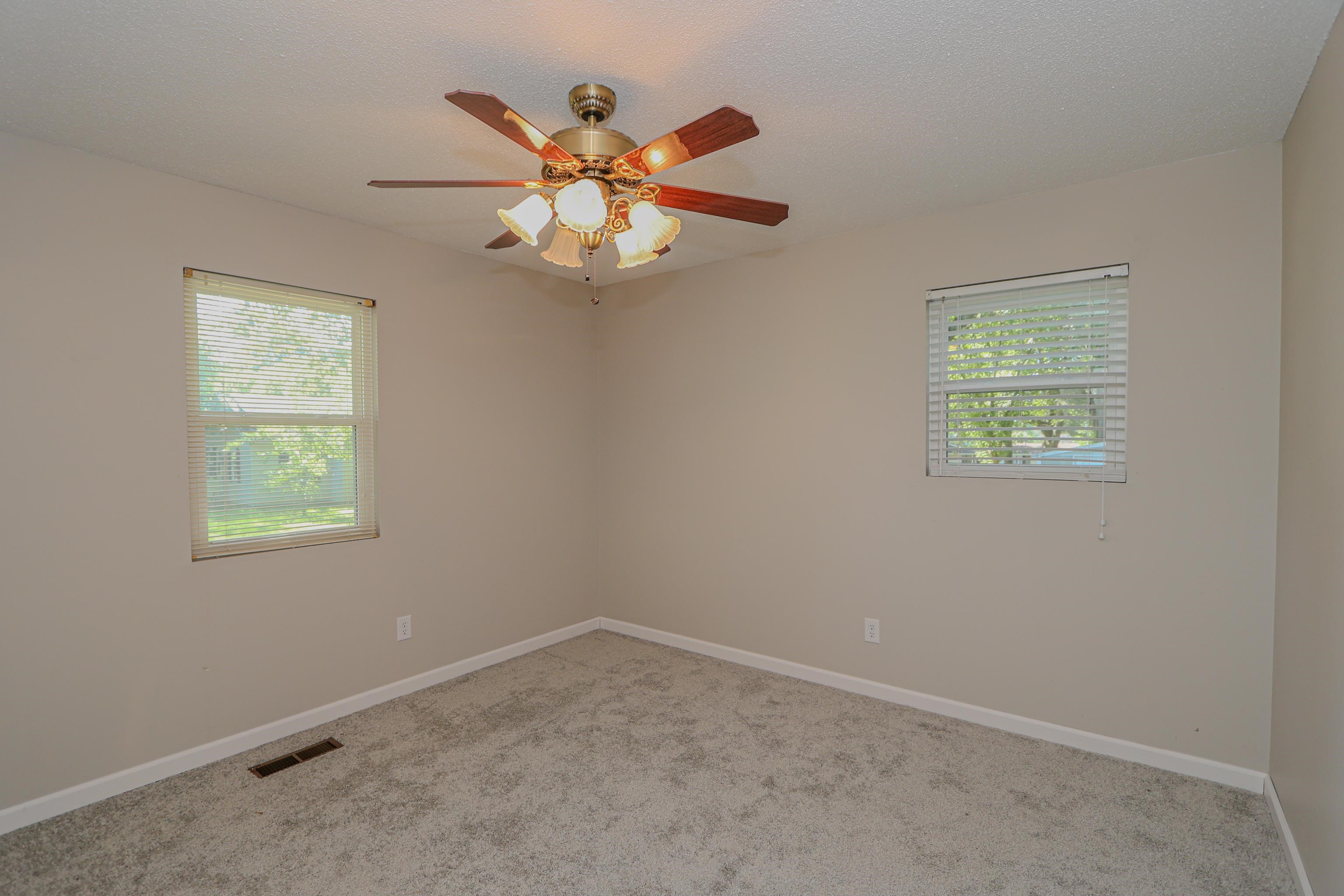 317 N Stewart  Rector, AR