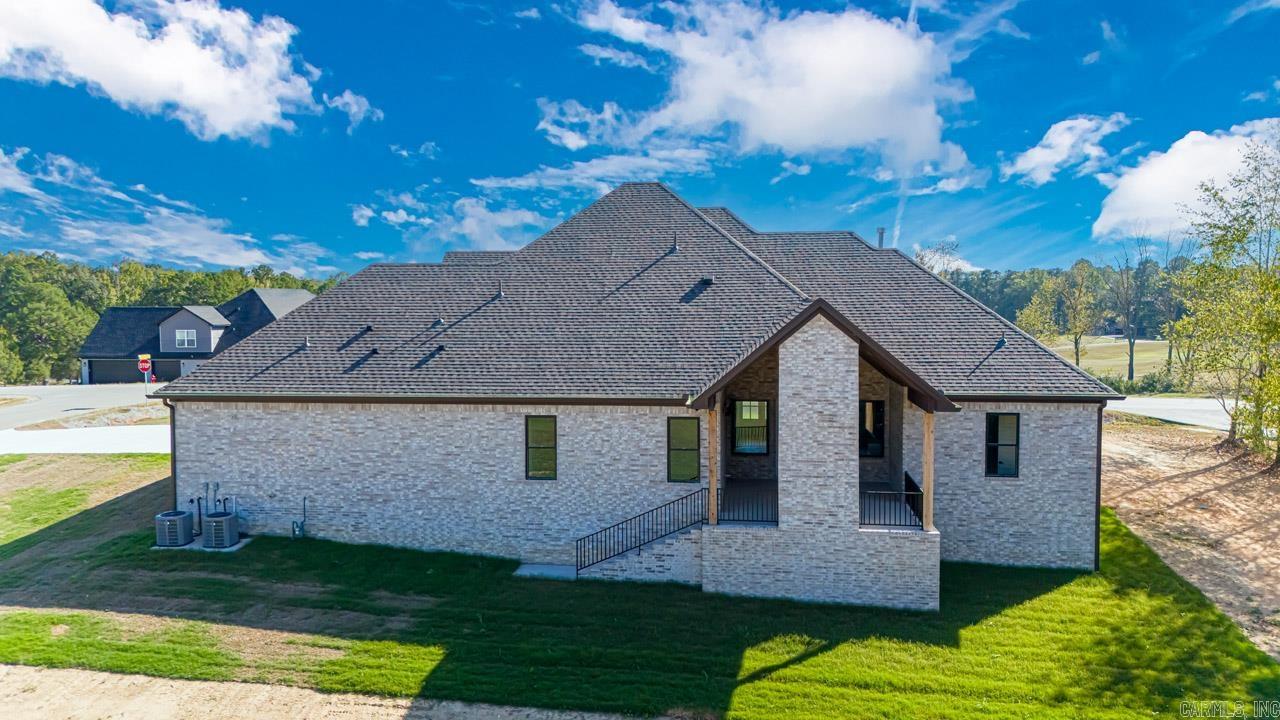208  Hartman Ln  Benton, AR