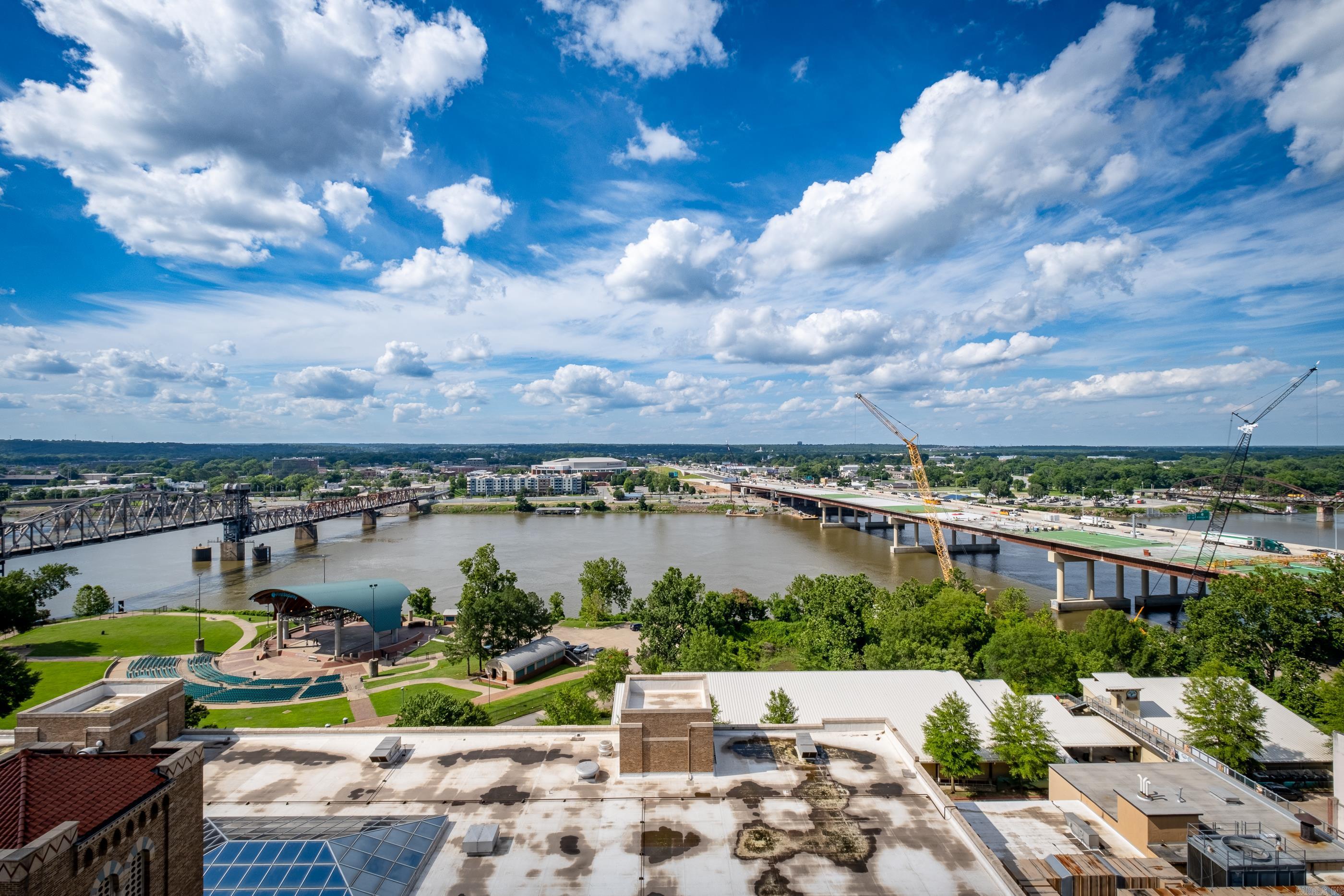 521  President Clinton  Little Rock, AR